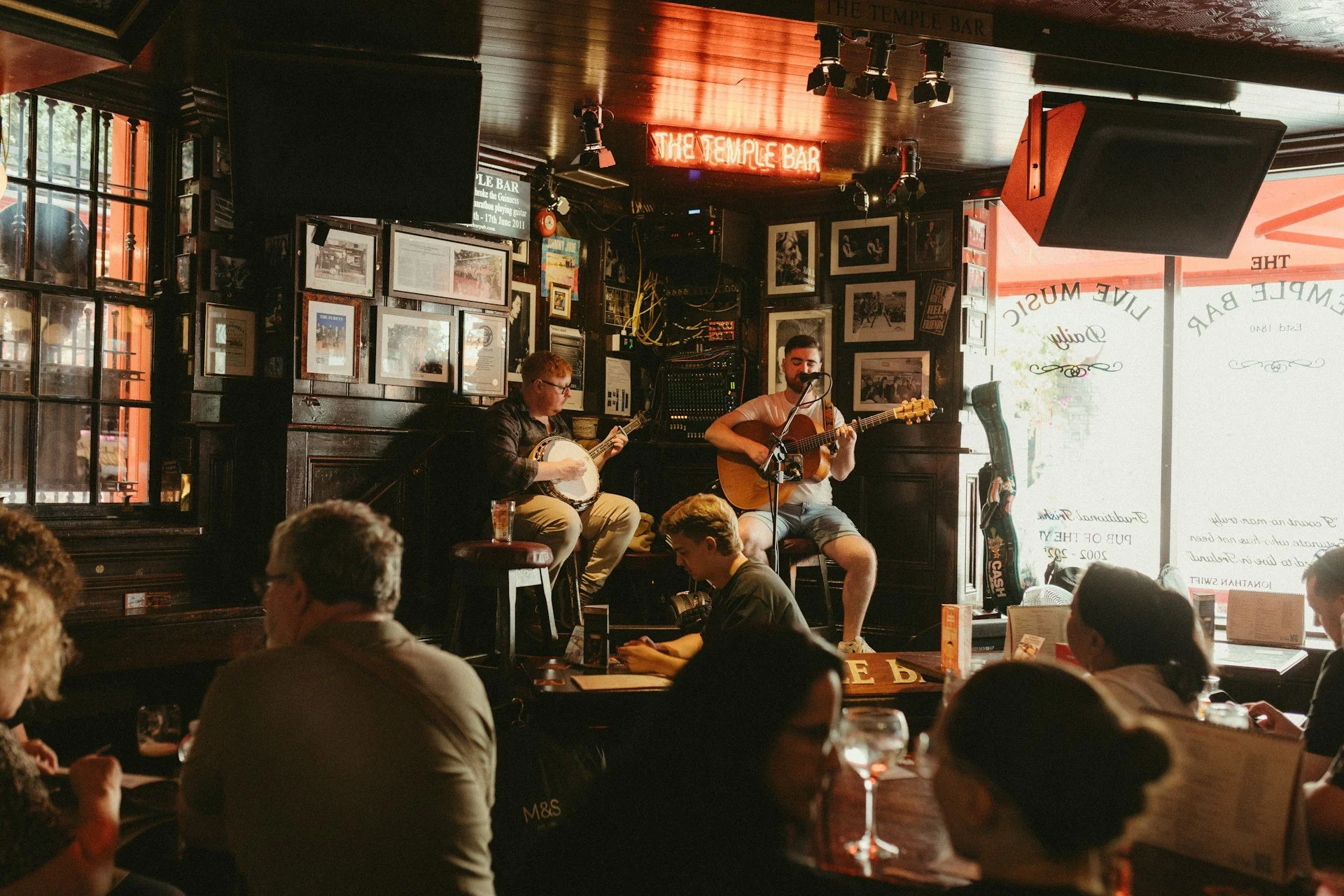 Pier to Pub Is Back in San Remo: What to Know and Expect