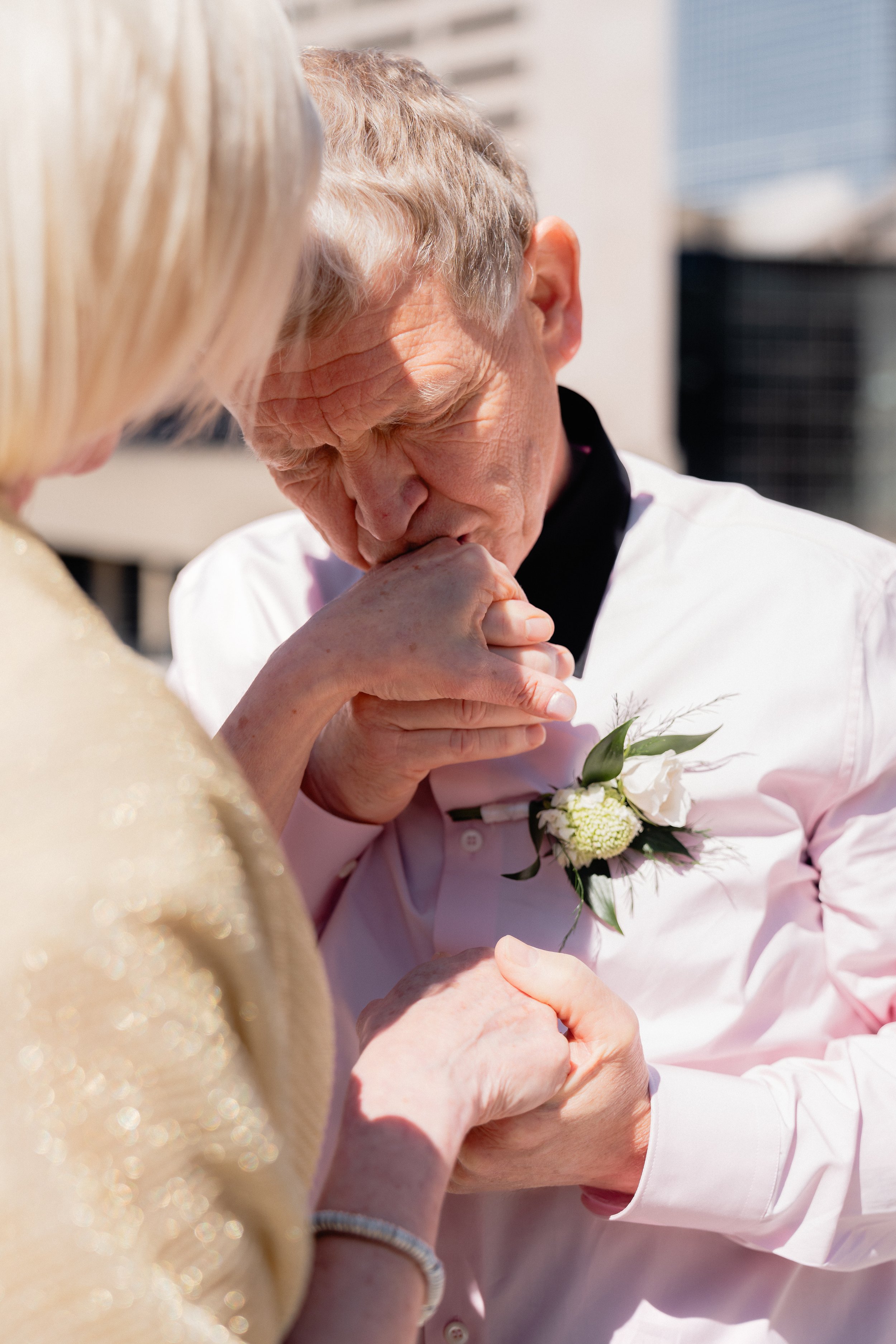 Elopement portrait of newlyweds in Downtown Toronto
