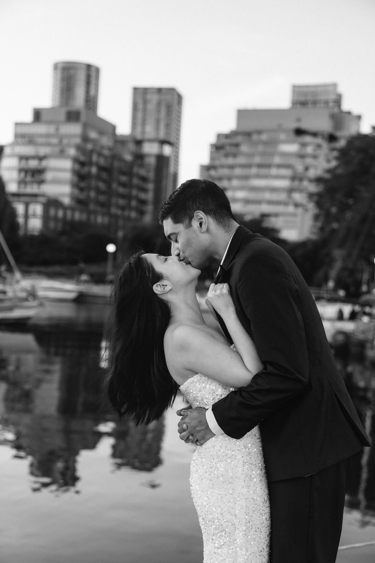 Toronto Waterfront Engagement Session (3).jpg