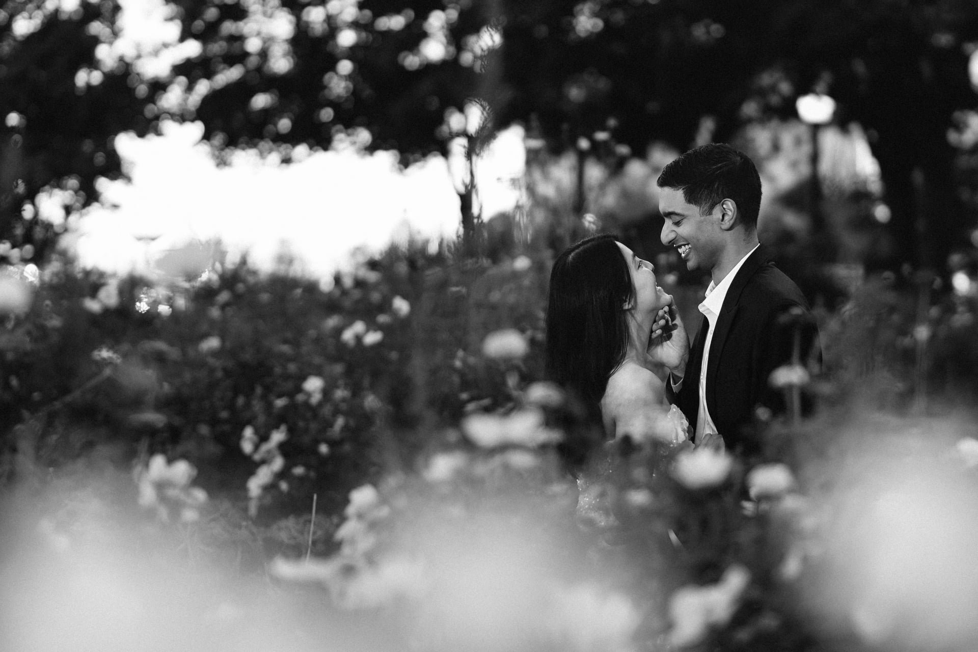 Toronto Waterfront Engagement Session (13).jpg