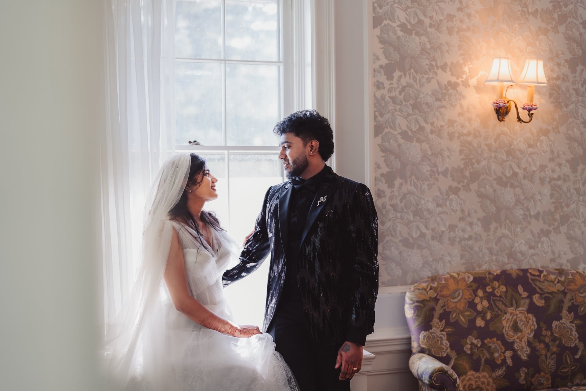 heintzman-house-wedding-photography-markham-couple-photo.jpg