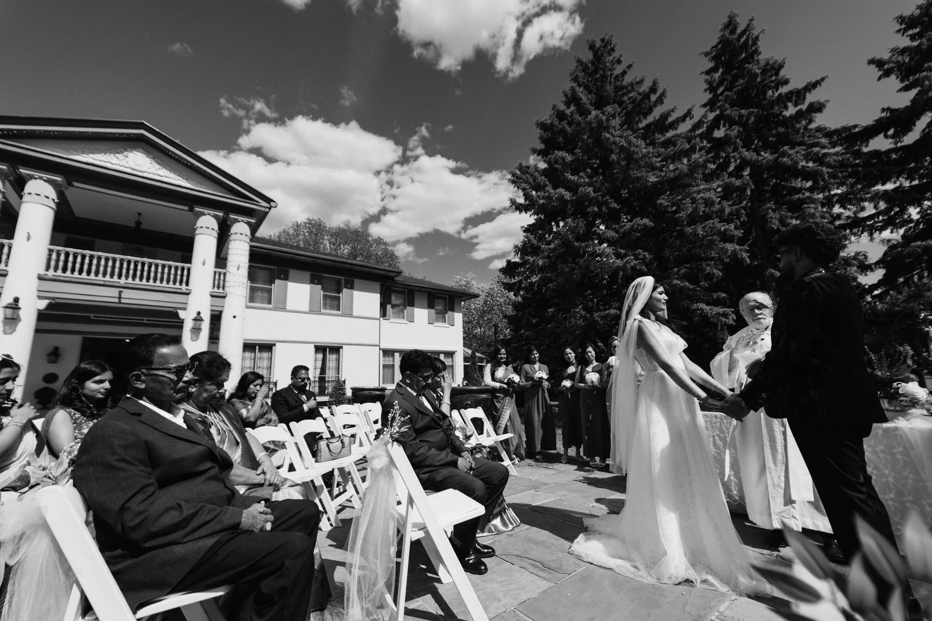 heintzman-house-wedding-photography-markham-ceremony (28).jpg