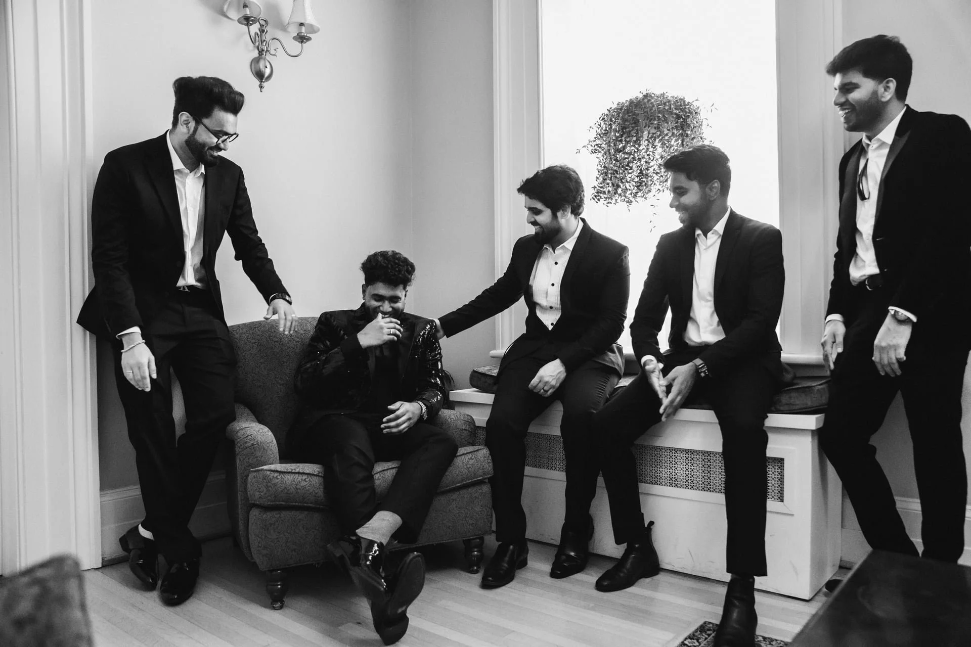 heintzman-house-wedding-photography-markham-groomsmen indoor.jpg