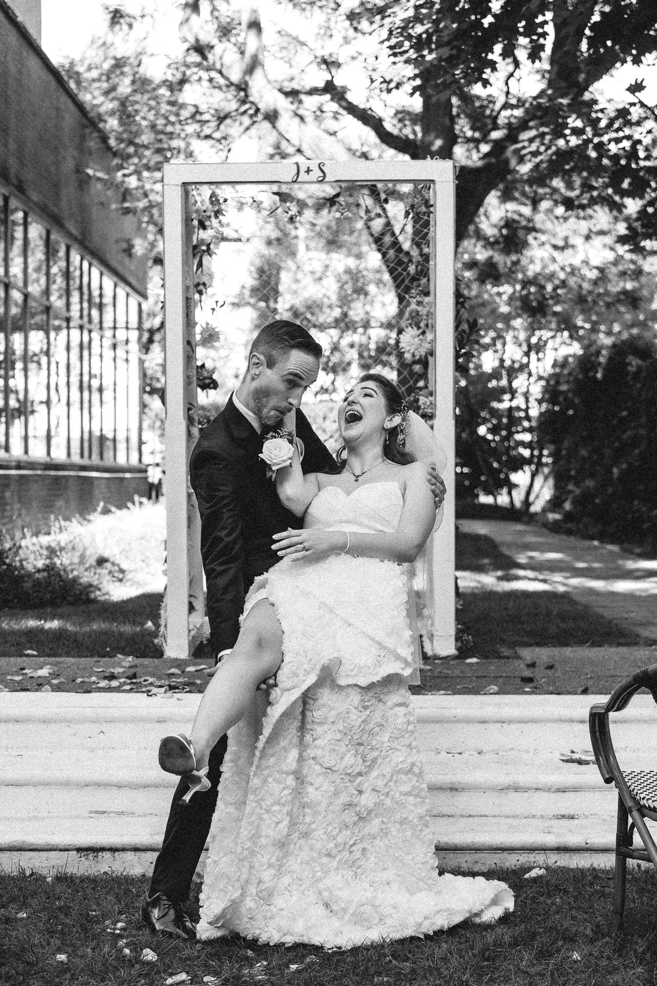 granite-brewery-toronto-intimate-wedding-jo-anto-photography-8.jpg