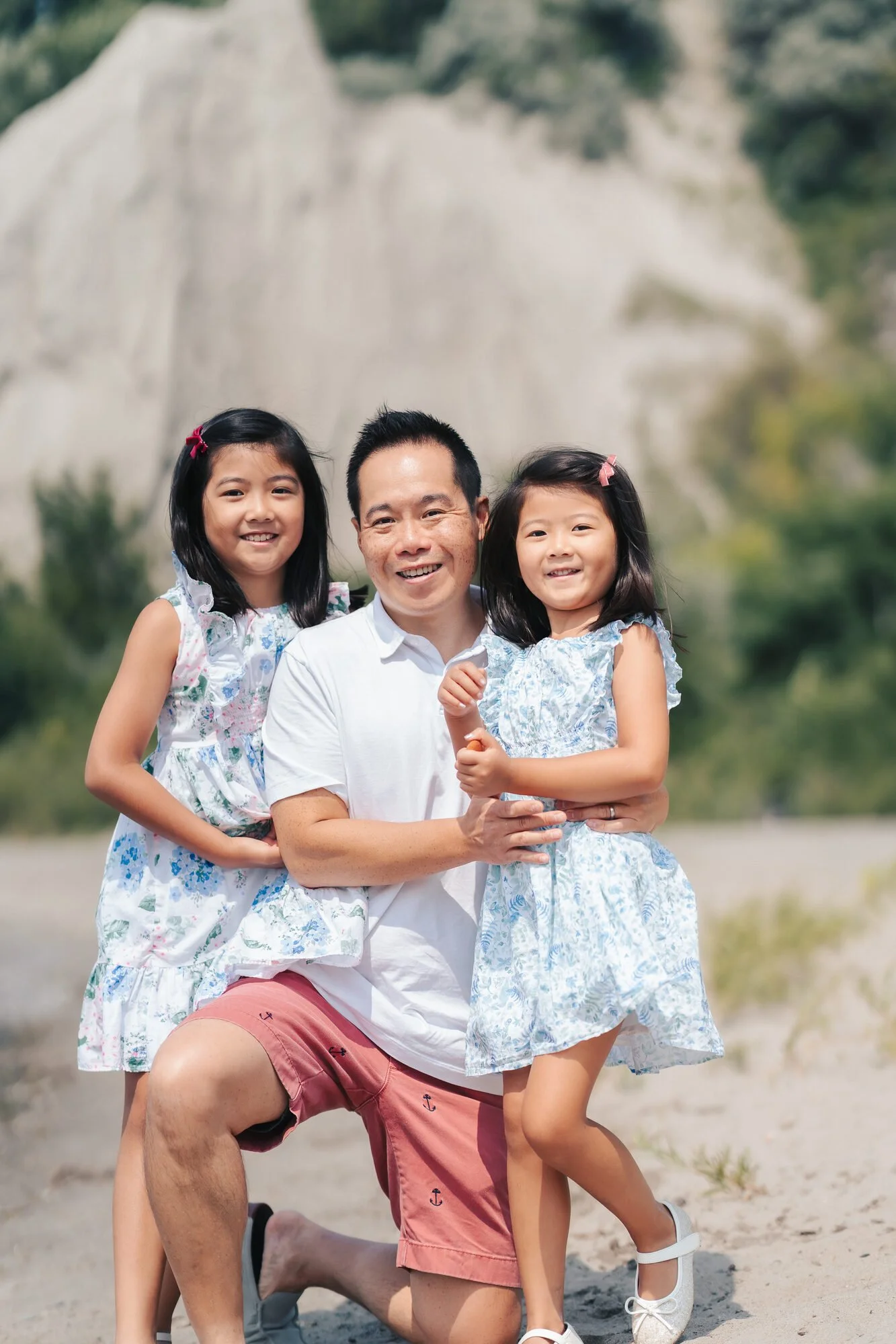 scarborough-bluffs-family-session-walking-in-lake-ontario.jpg