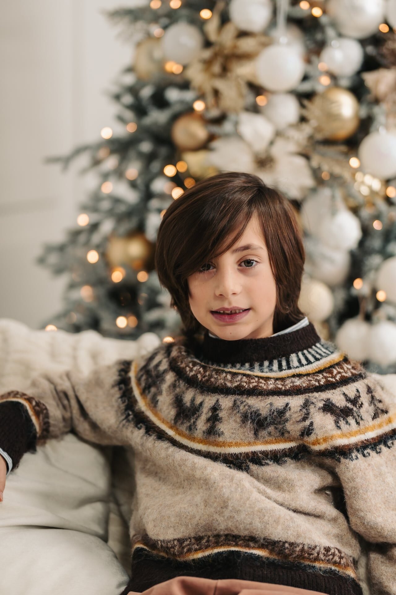 boy-christmas-mini-session-toronto-sofa.jpg