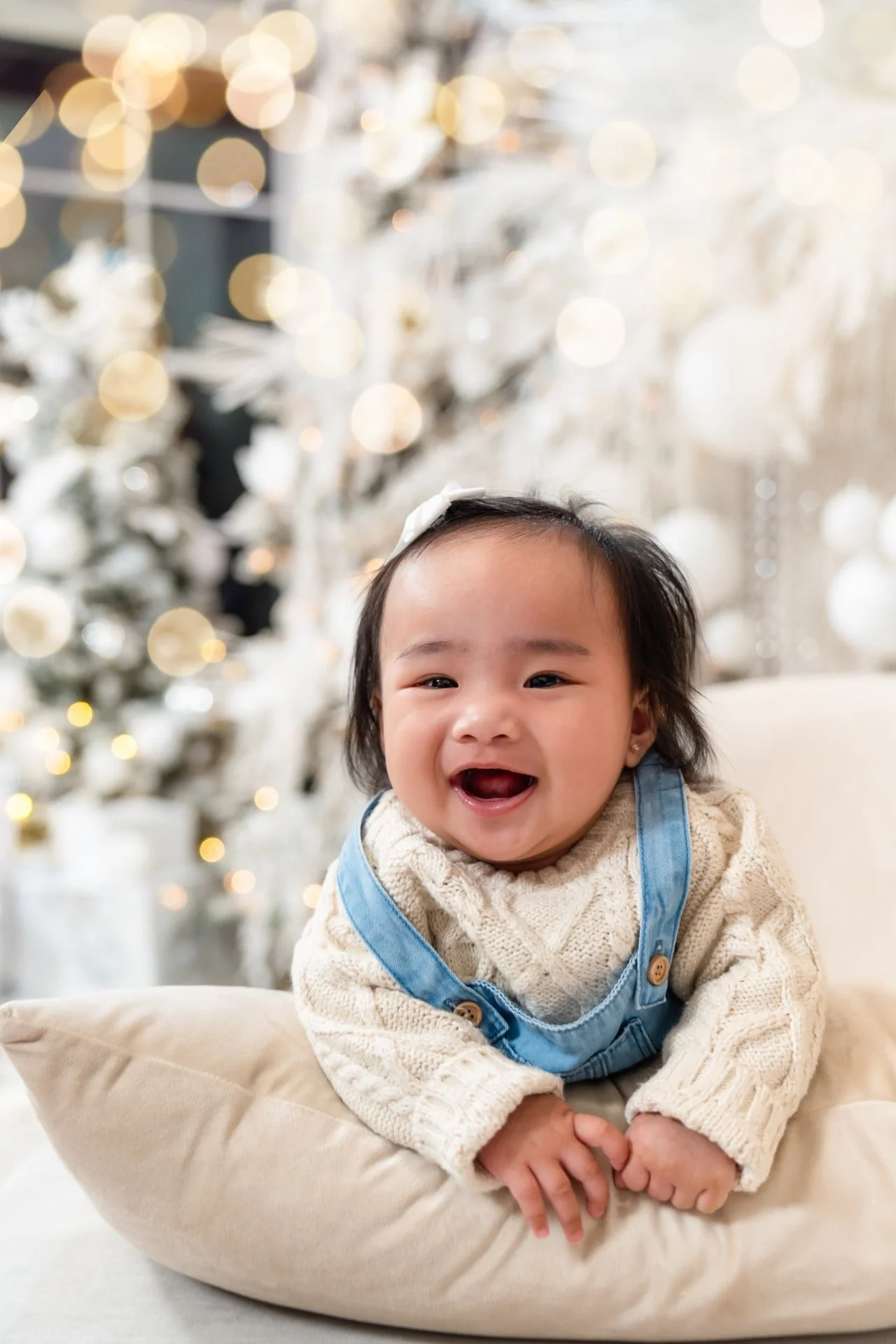 Smiling baby at a first Christmas mini session in Toronto