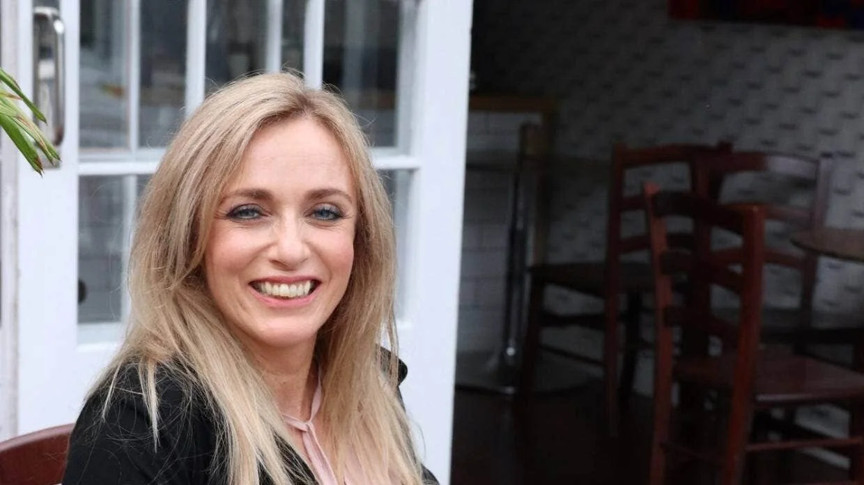 Kimberlee Sweeney, divorce coach from Degrees of Separation, helps paying clients manage the emotional and practical challenges of separation.