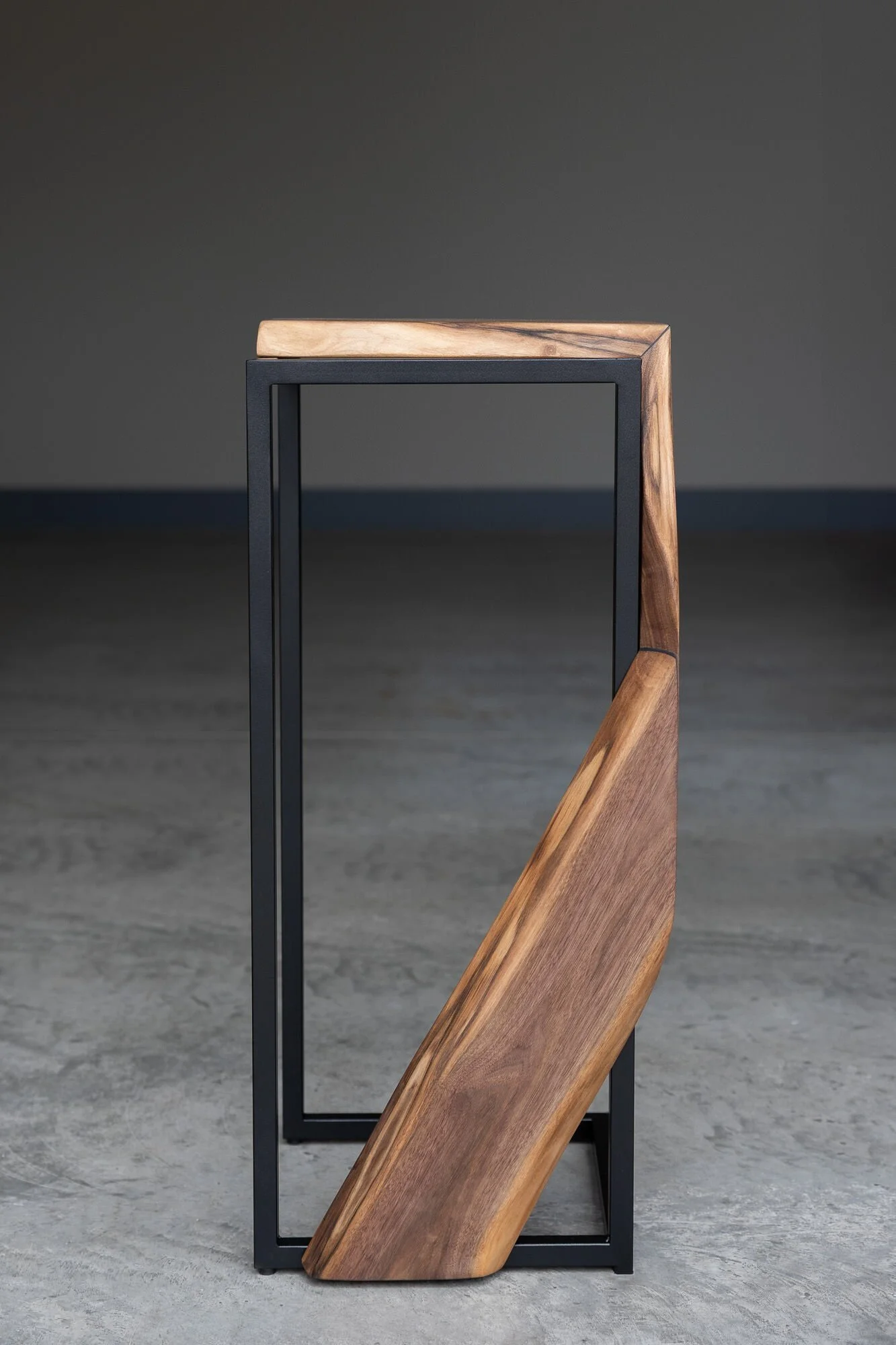 Let-Nature-Lead-The Edge That Chose Itself-Left-4.jpg