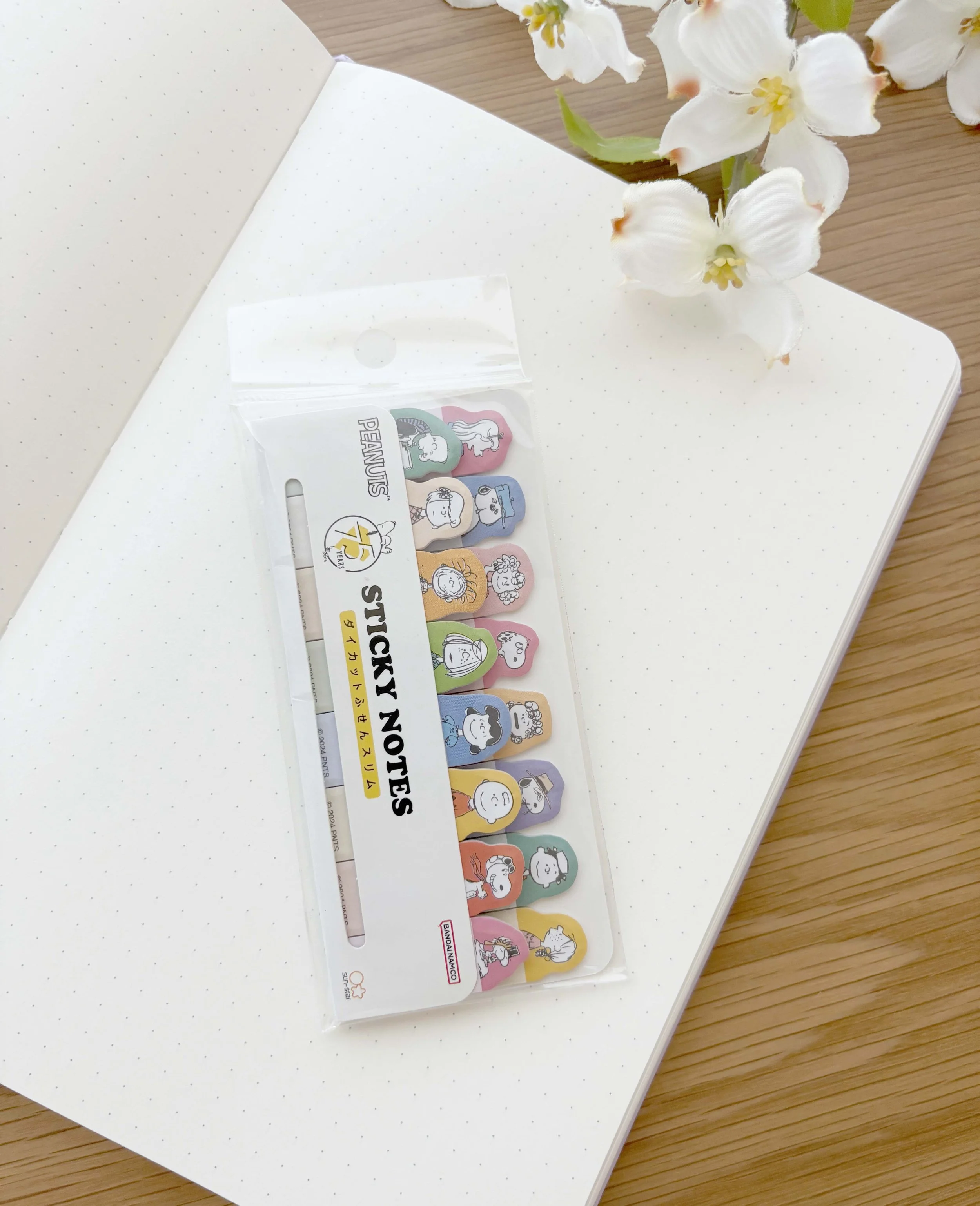 New Sticky Notes - Limited Snoopy 75th Anniversary - Die-cut Characters