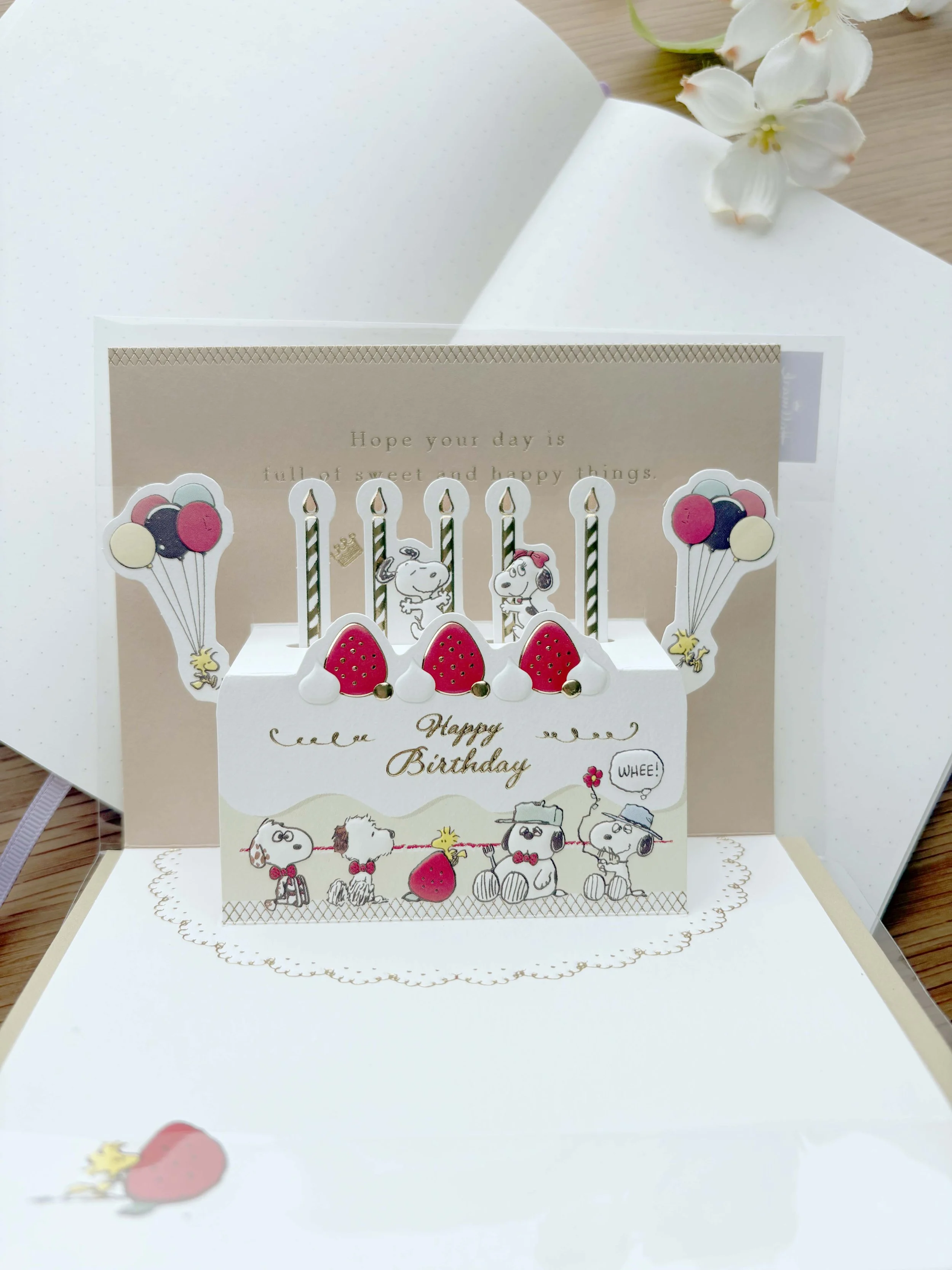 NEW Greeting Card  - Happy Birthday 3D Die-cut Card with Gold Foil - Snoopy Cake Siblings