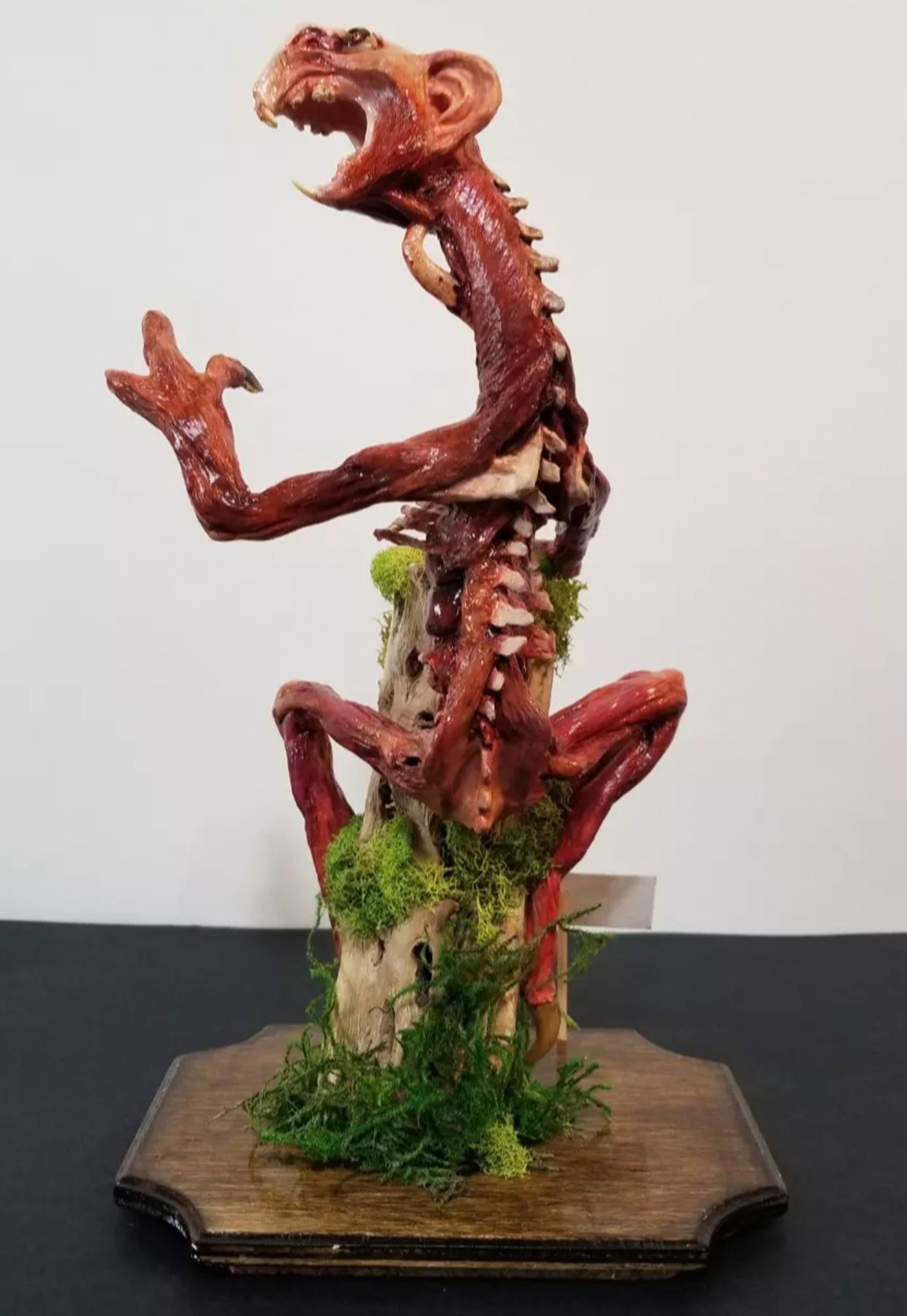 “Arbores Scandit Nothogenera”
:Unnatural History Ecorche:
Stone clay, polymer clay, wood, bone, acrylic mediums, & moss
12.5" x 7.5" x 5"
$450
(Details)
Email oddmoddworks@gmail.com for Shipping Inquiries
