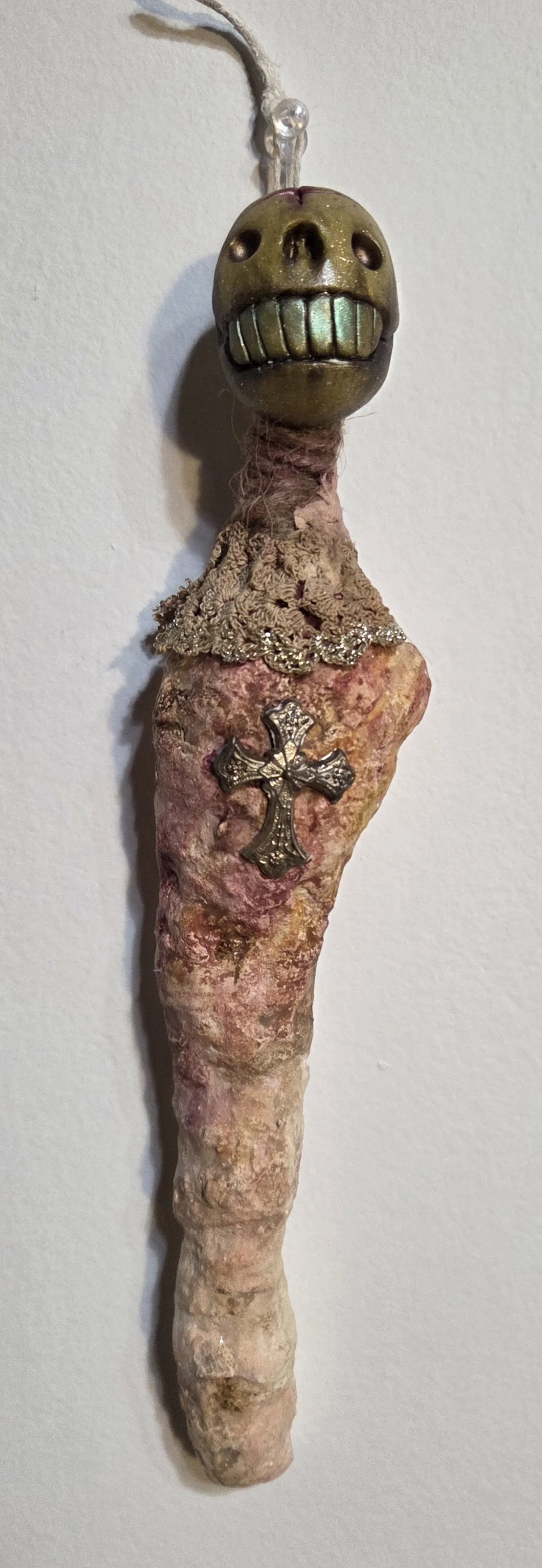 “Chrysalides” Burial Dolls
Polymer clay, plaster, paper pulp, casket hardware, & acrylic
11” tall
$55 ea.
Email oddmoddworks@gmail.com for Shipping Inquiries
