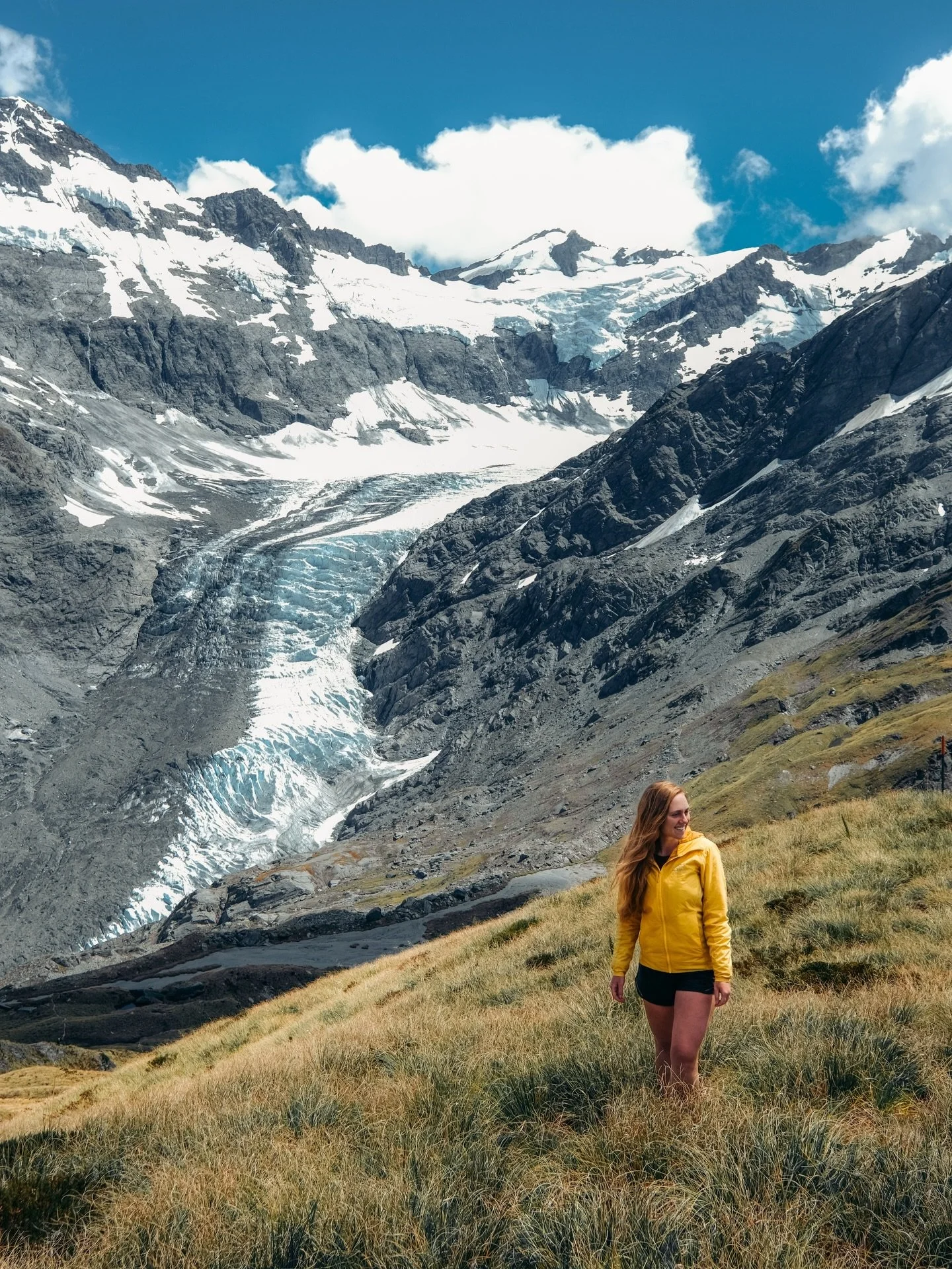 New Zealand will always be one of my favorite places in the world.

Glaciers, alpine lakes, towering peaks, &amp; dramatic ridgelines that don&rsquo;t even look real. 

Traveling internationally feels different when you explore a place through its mo