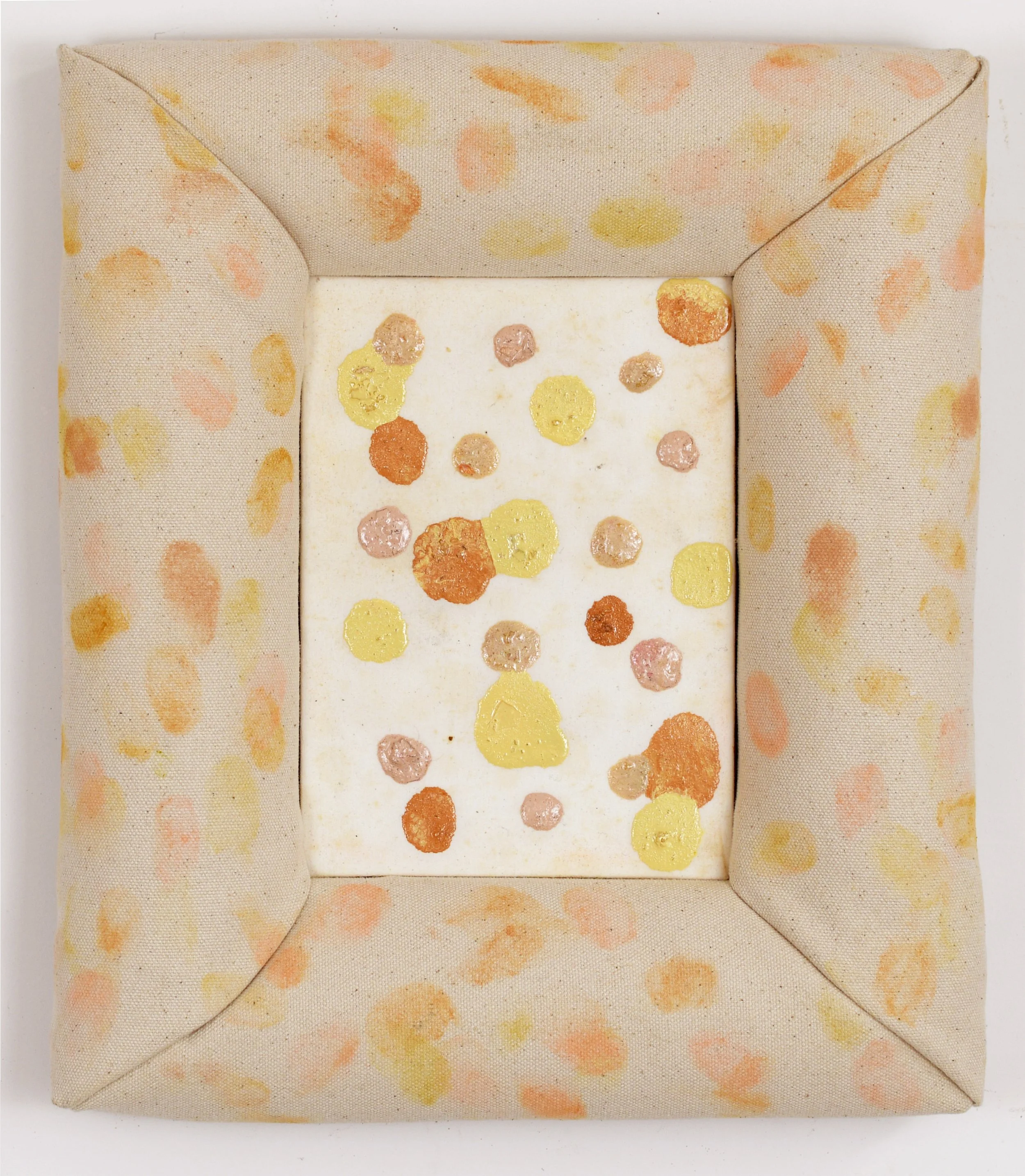 Malatatestafiore, 2026	
Oil and pastel on cotton with polyester fill	27 x 32cm