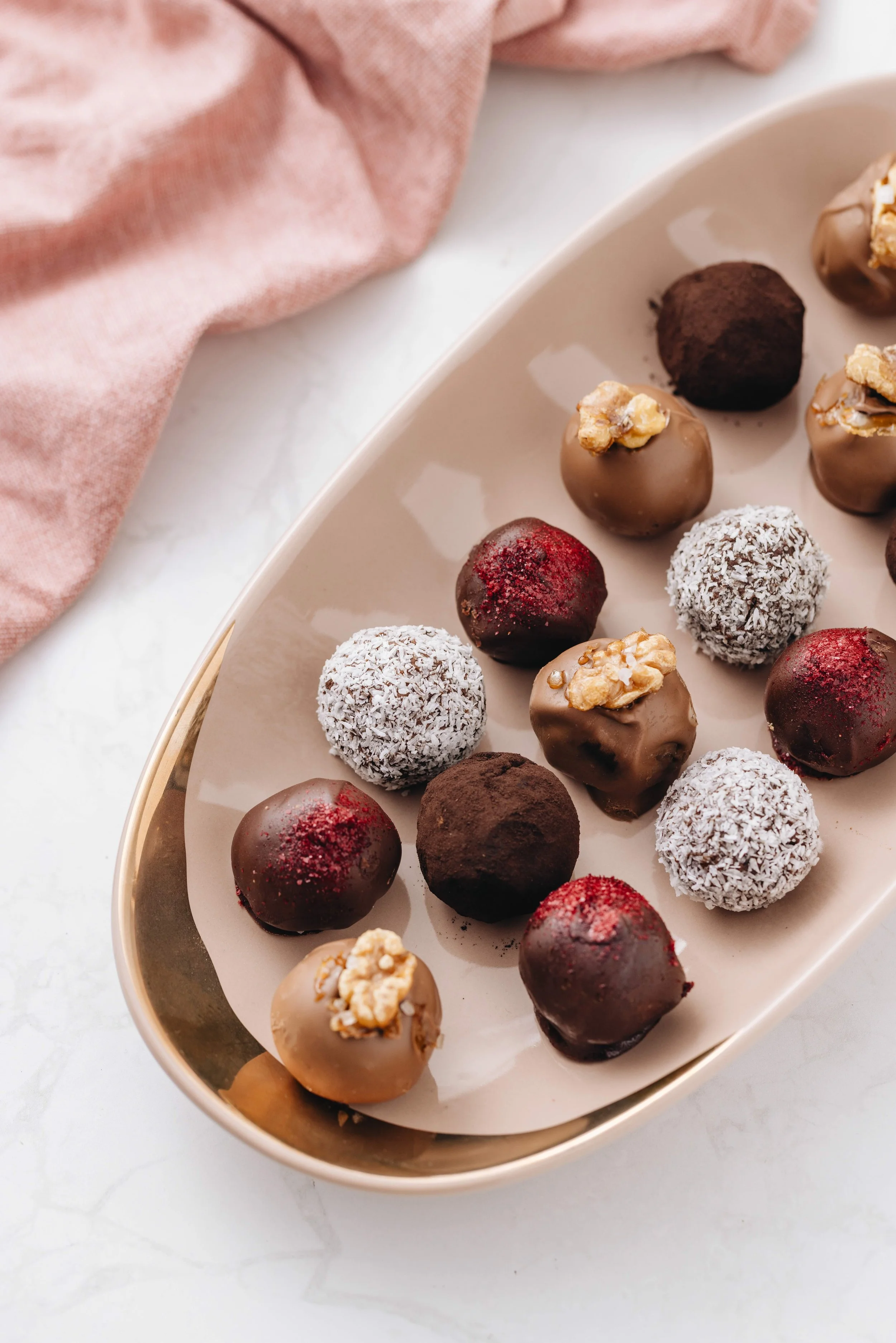 Low fodmap chocolate truffles on tray.jpeg