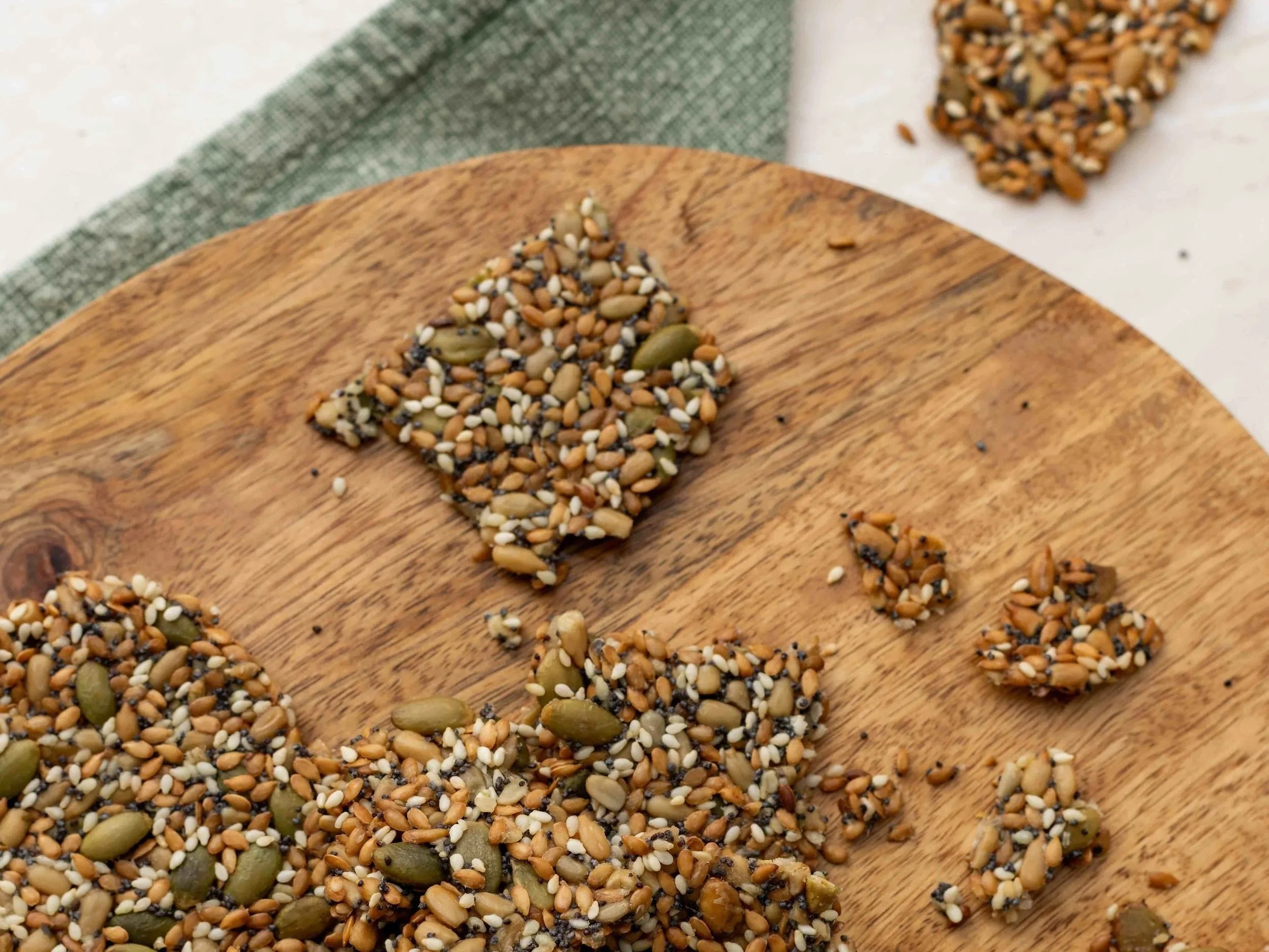 Low-fodmap Seed Crackers
