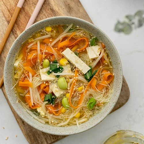 Low FODMAP Spicy Tofu &amp; Noodle Soup