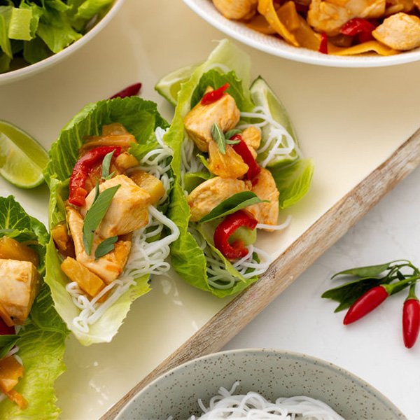 Low FODMAP Chicken &amp; Pineapple Cup Salad