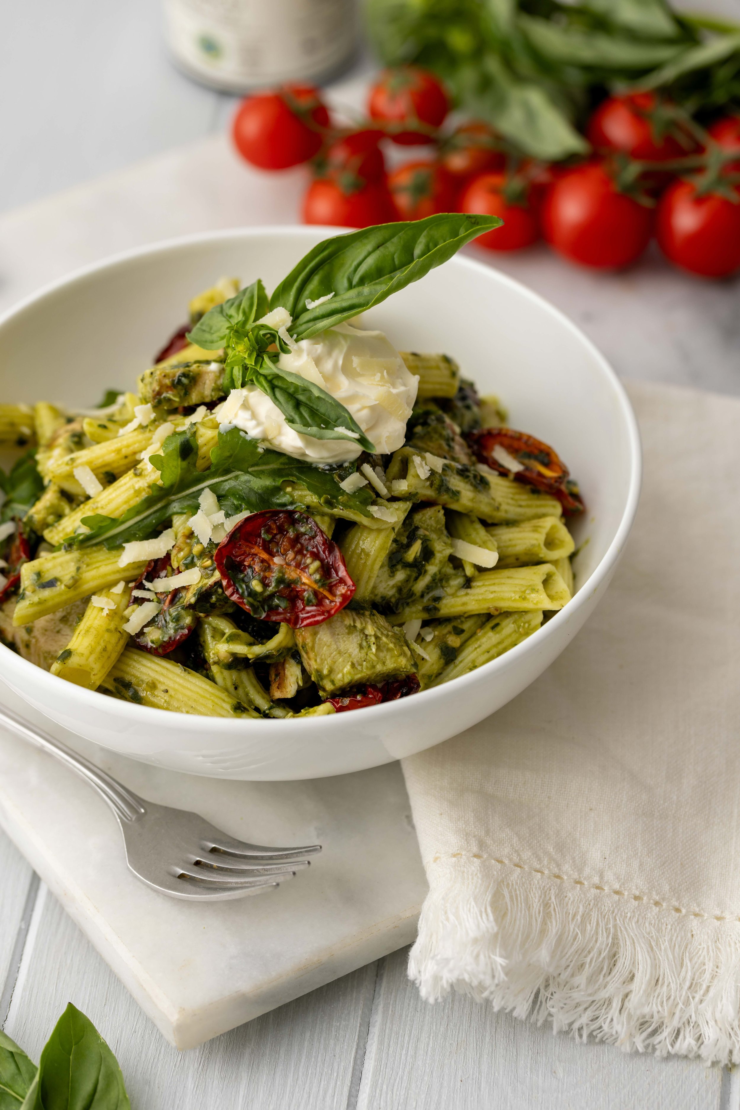 Low FODMAP chicken pesto pasta