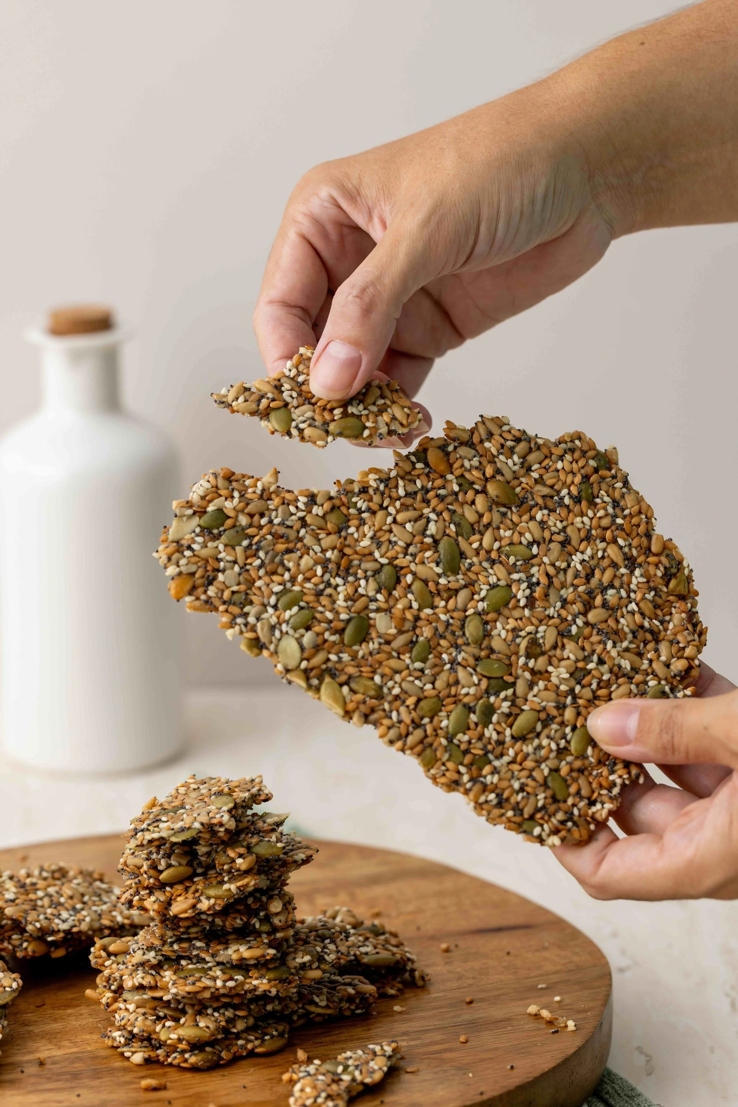 low fodmap high fibre seed crackers