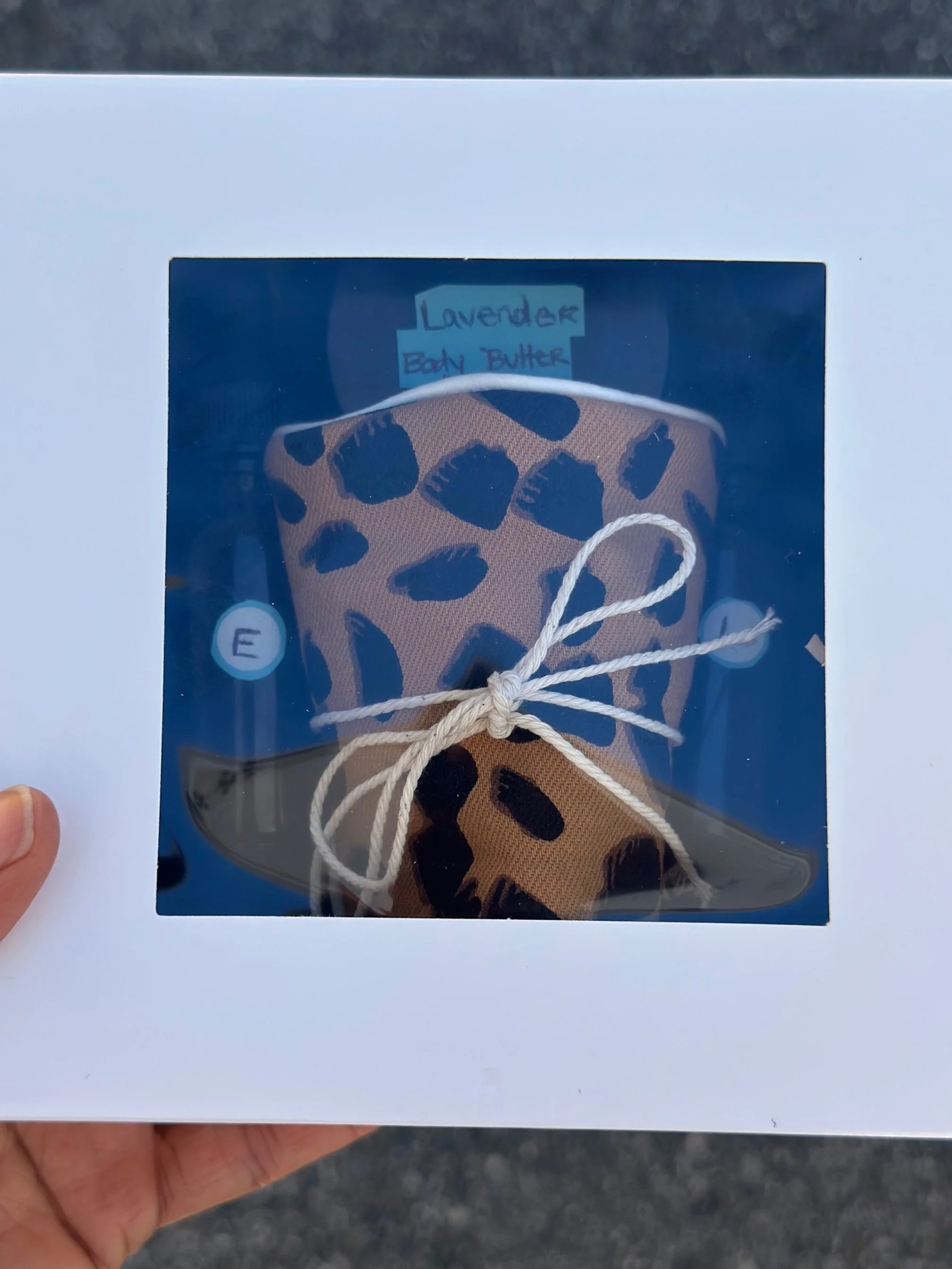 holiday gift box 2.jpg