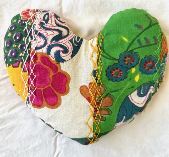 Palm Heart-Shaped Sleep Pillow (Small-with Lavender)