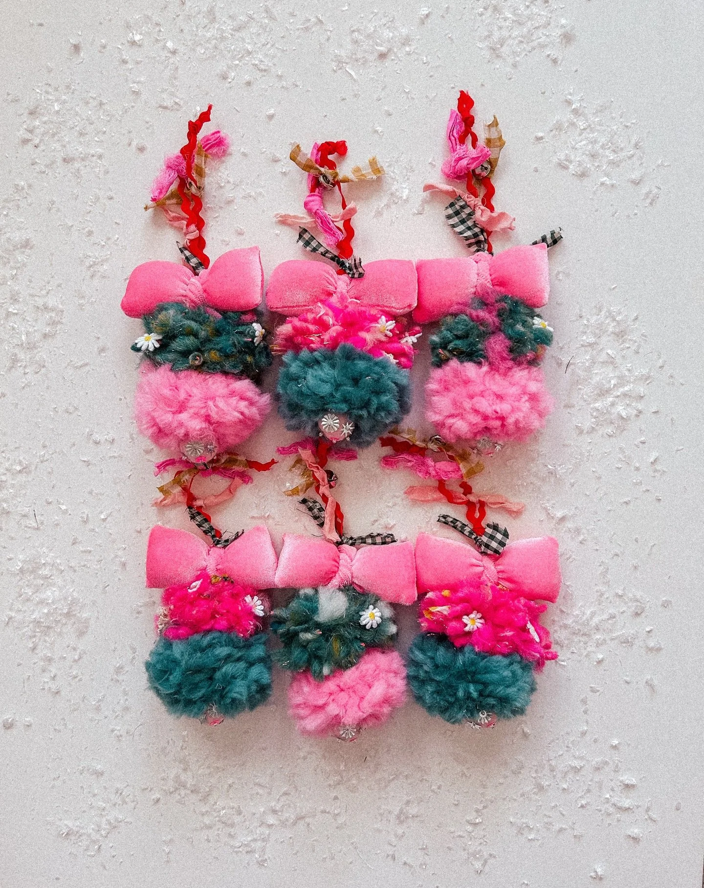 I made some new pom ornaments! What do you think? I&rsquo;m going to have one more Christmas collection available this Sunday.🎄🎅🏻❤️🎀