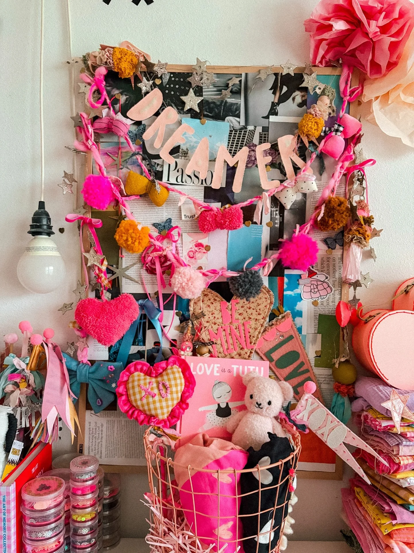 Because every Valentine&rsquo;s Day basket needs something cuddly 💕🧸 This pink fuzzy bear from @cuddleandkind is stealing our hearts over here.