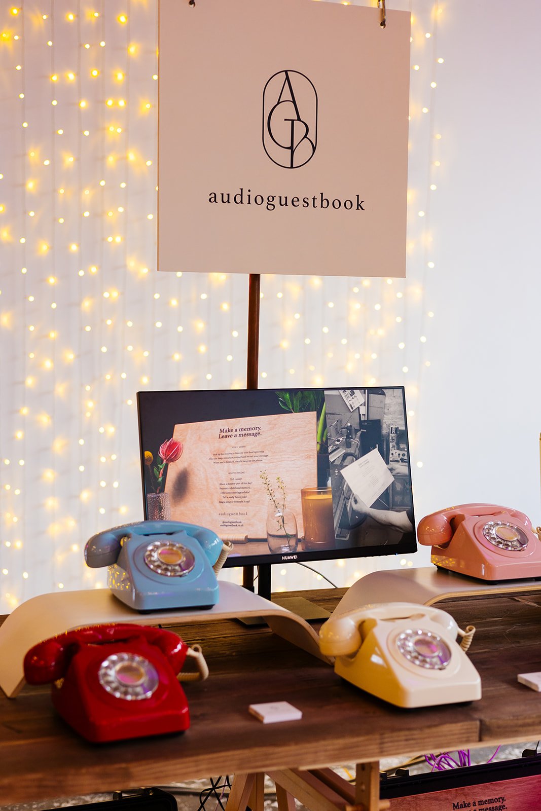  Vintage audio guest books on display at a wedding fair. 