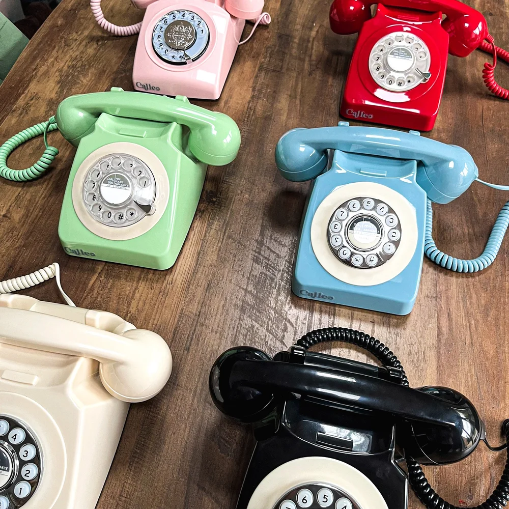 wedding style— Why you NEED an audio guest book at your wedding!