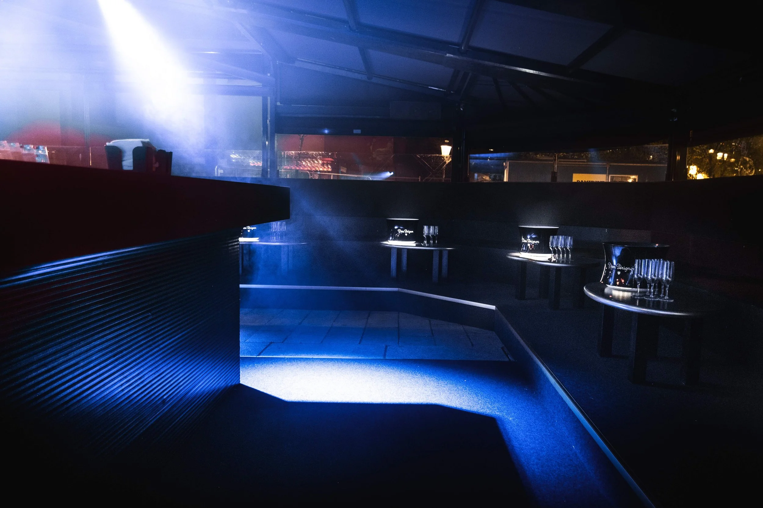 Industrial Poetry - Inredningsarkitektur - Café Opera - Uteserveringen