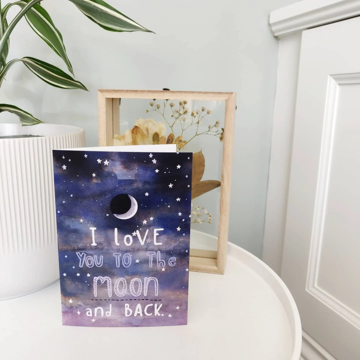 I love you 💛 
*
*
Available in my Etsy shop ➡️ link in bio
*
*
#recycled #iloveyou #Illustratedcard #moon #stars #handlettering #sayitwithacard #stationerydesign #greetingscard #etsyuk #watercolourart #loveyoutothemoon #justbecause #justacard #ecoca
