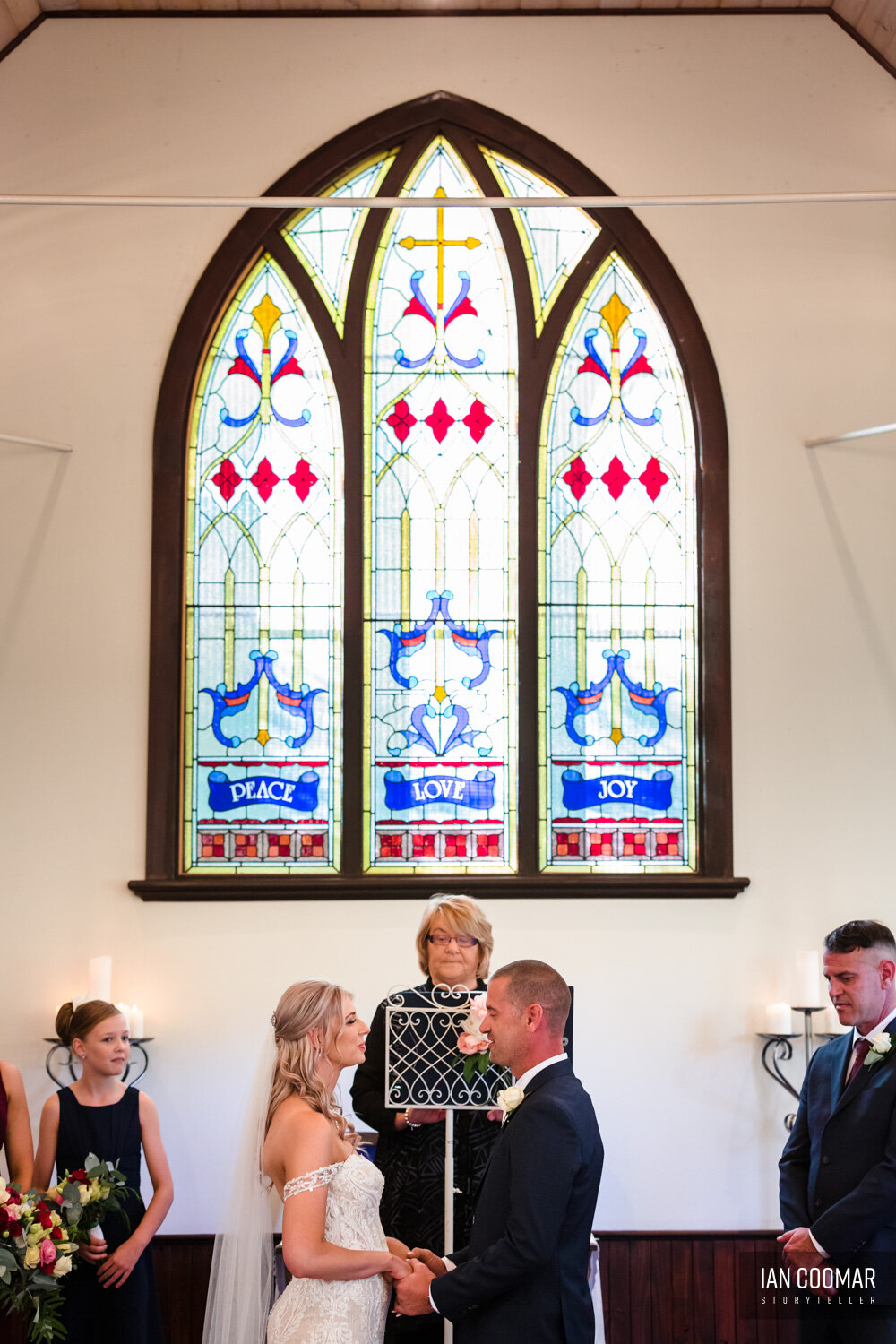 pauline-woodley-wedding-celebrant-ceremony-3.jpg