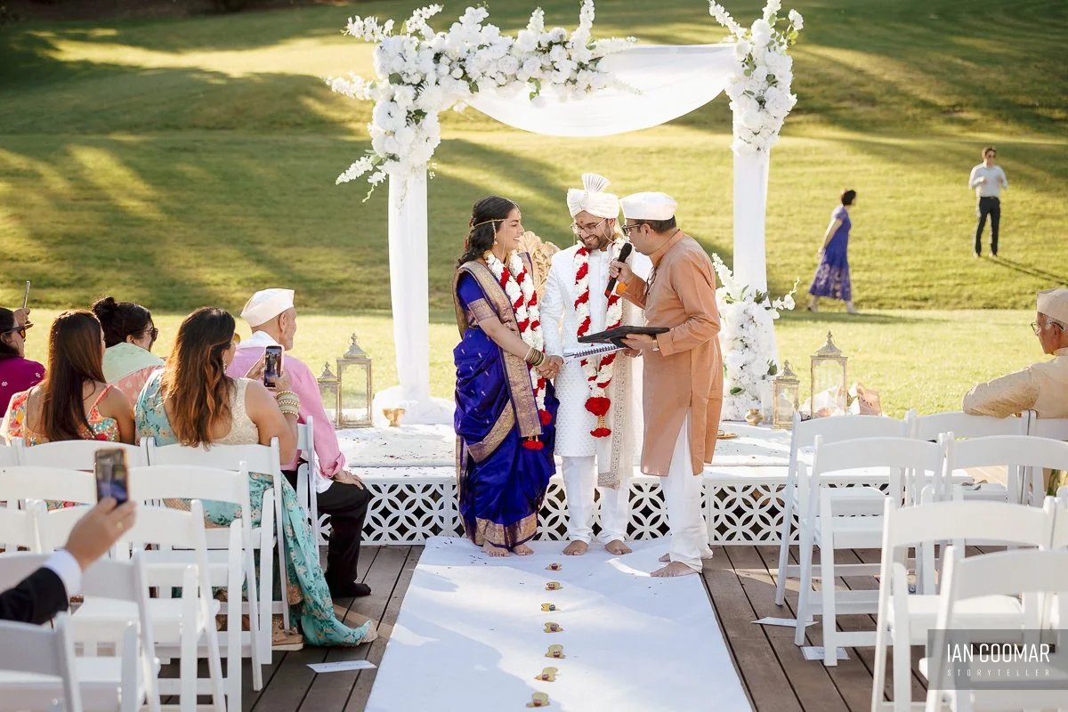 bramleigh-estate-wedding-photography-hindu-ceremony-22.jpg