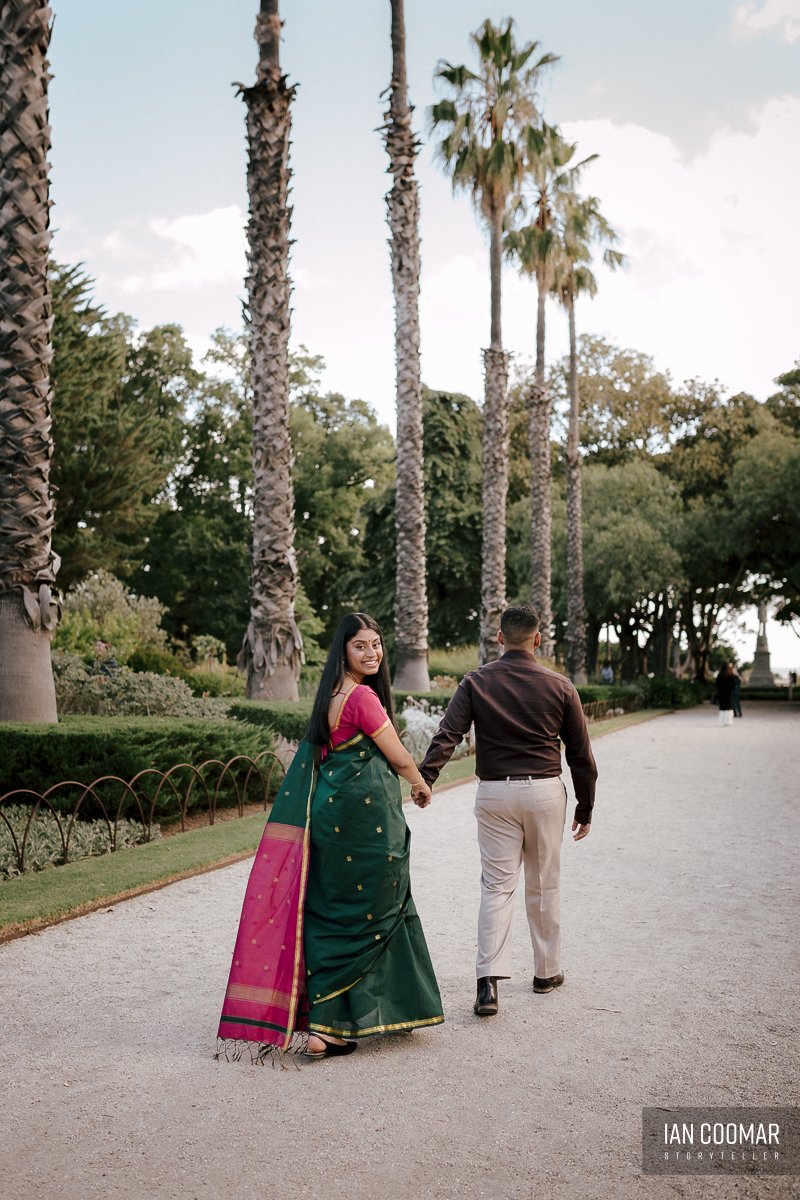 williamstown-botanic-gardens-pre-wedding-couple-shoot-15.jpg