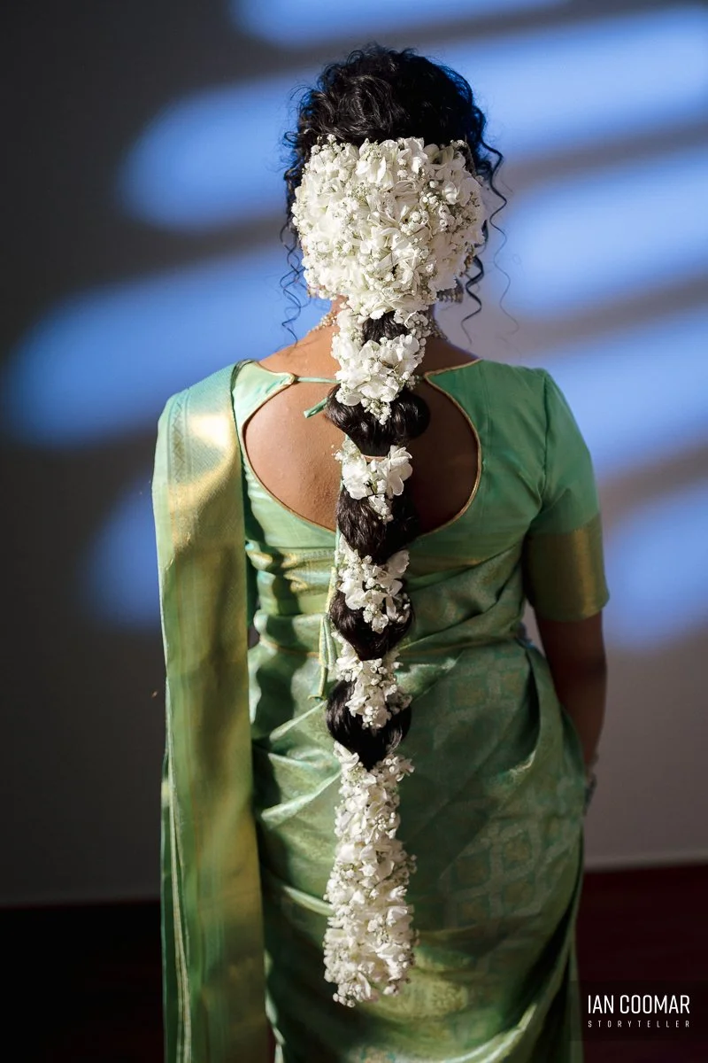 cathies-lane-receptions-wedding-hair-flowers.jpg