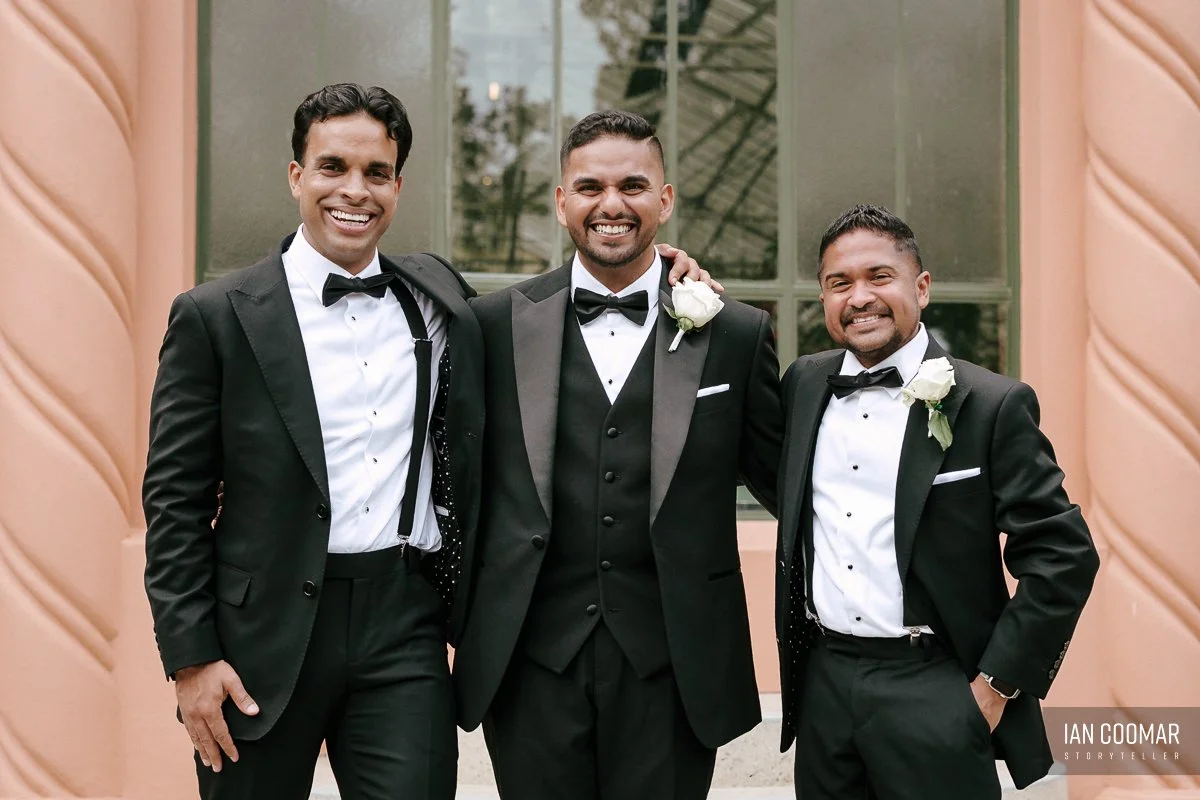 lincoln-of-toorak-wedding-groom-groomsmen-candid.jpg