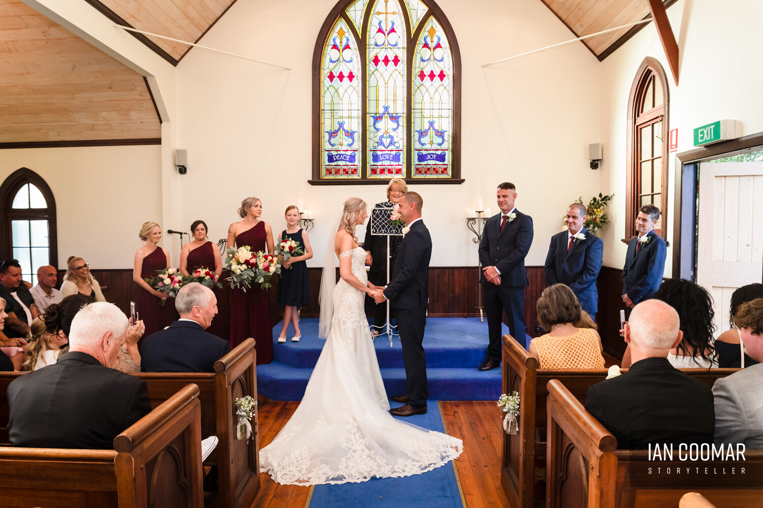 pauline-woodley-wedding-celebrant-ceremony.jpg
