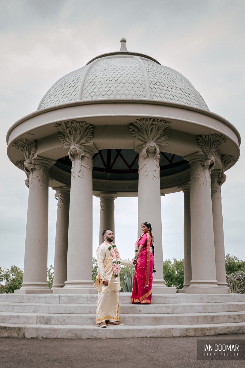 glasshaus-brucke-hindu-wedding-richmond-couple-portraits.jpg