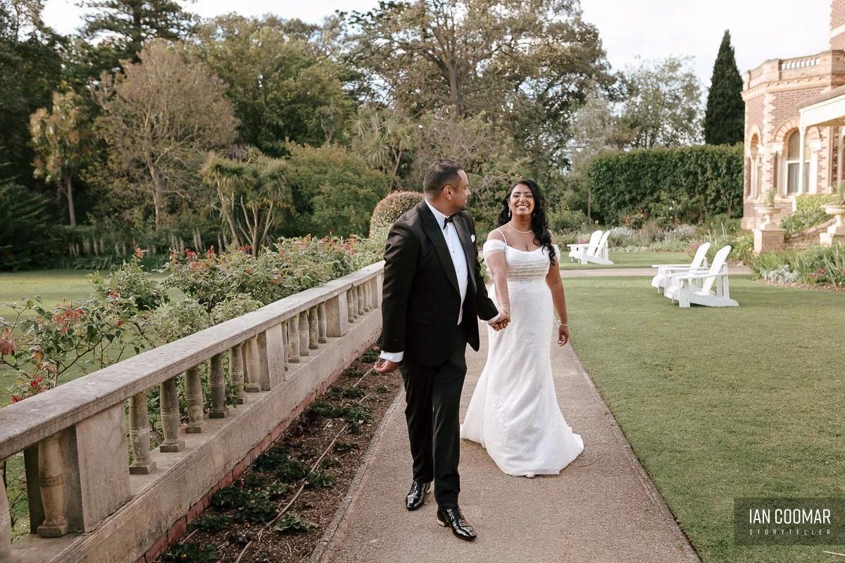 rippon-lea-estate-wedding-venue-photos-couple.jpg