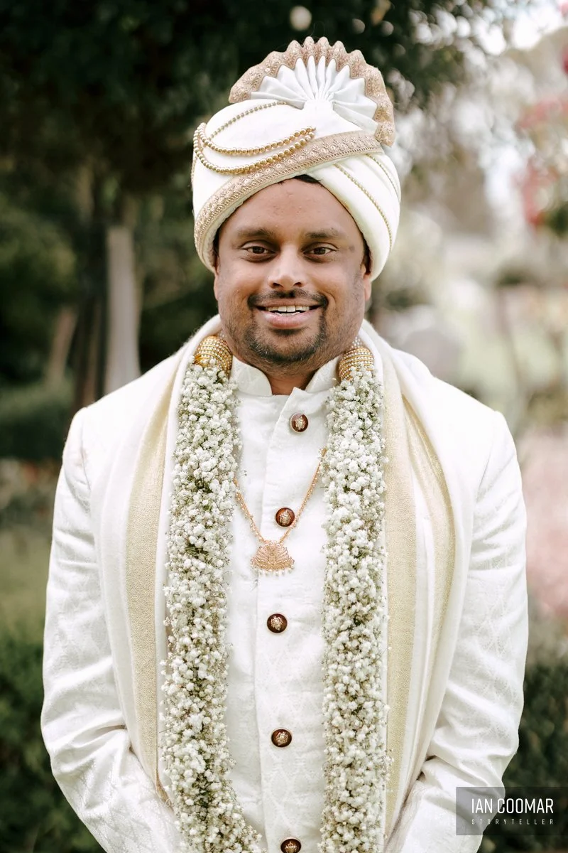 shri-shiva-vishnu-temple-wedding-groom-portraiture.jpg