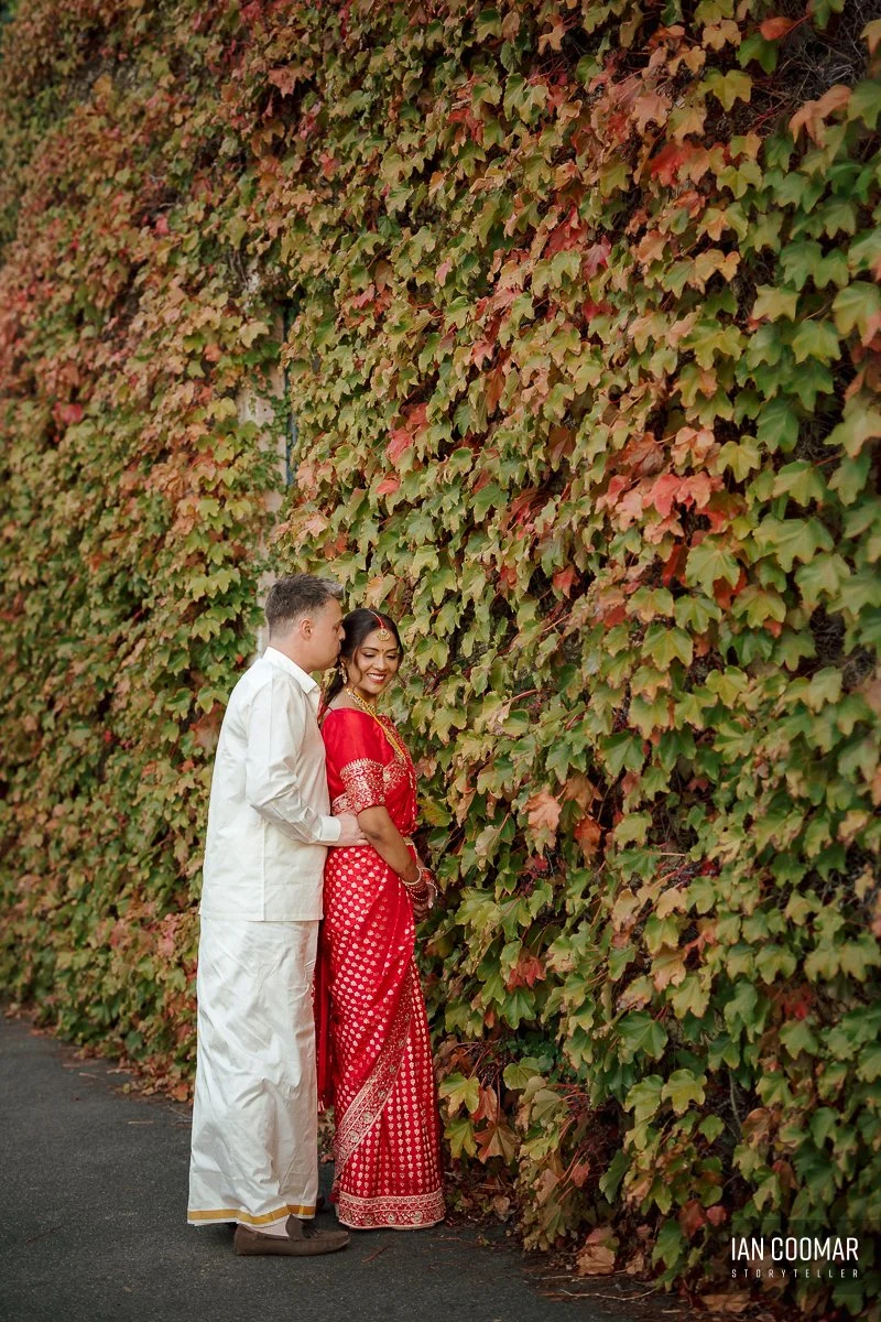 iskcon-temple-albert-park-wedding-couple-poses.jpg