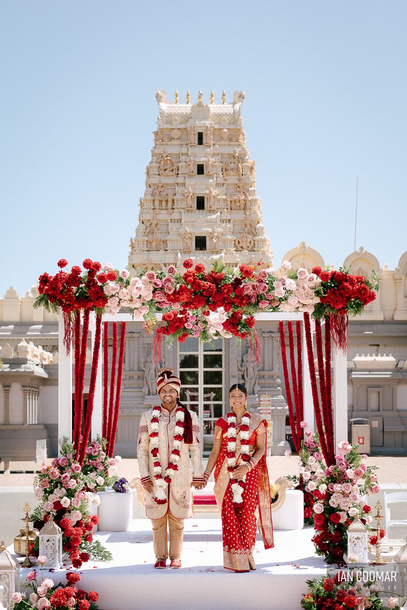 carrum-downs-shri-shiva-vishnu-temple-wedding-couple-portraits-5.jpg
