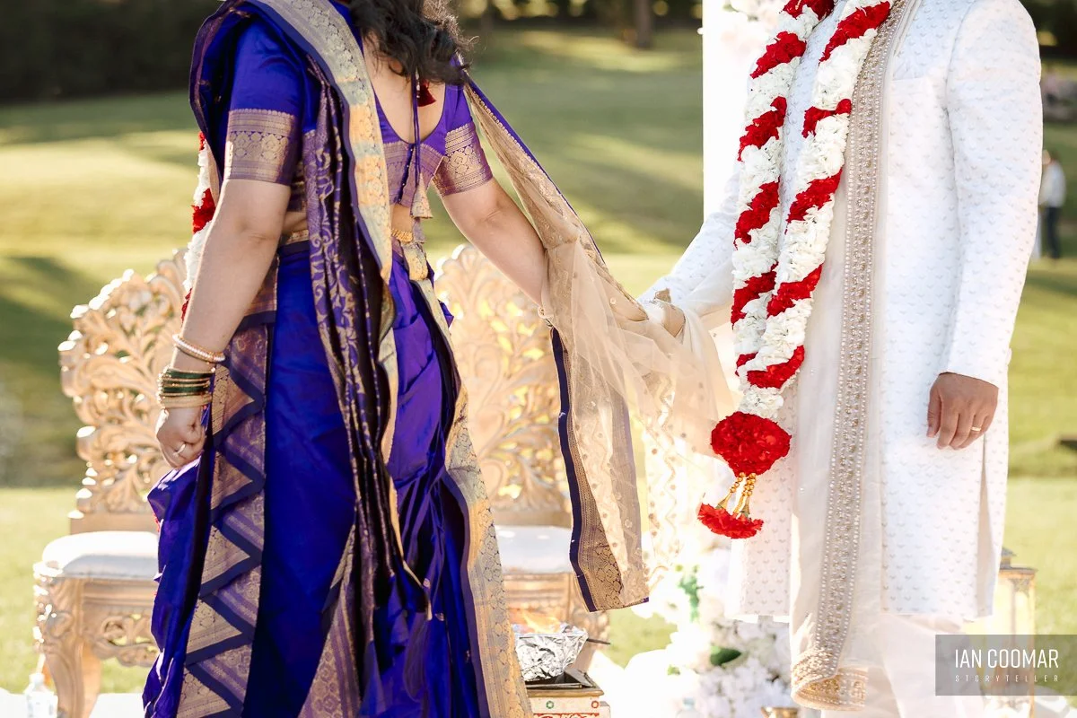bramleigh-estate-wedding-photography-melbourne-garlands-1.jpg