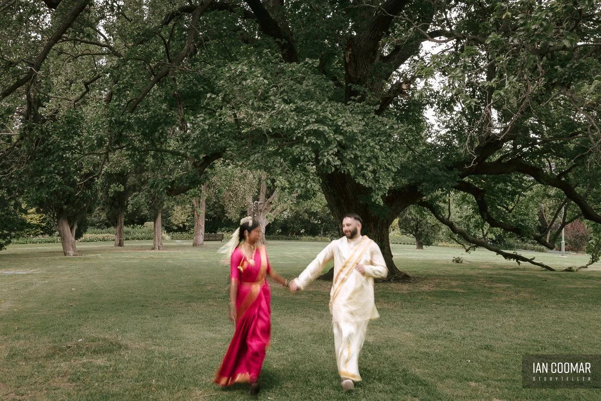 glasshaus-brucke-hindu-wedding-richmond-walking-couple-portraits-blurred.jpg