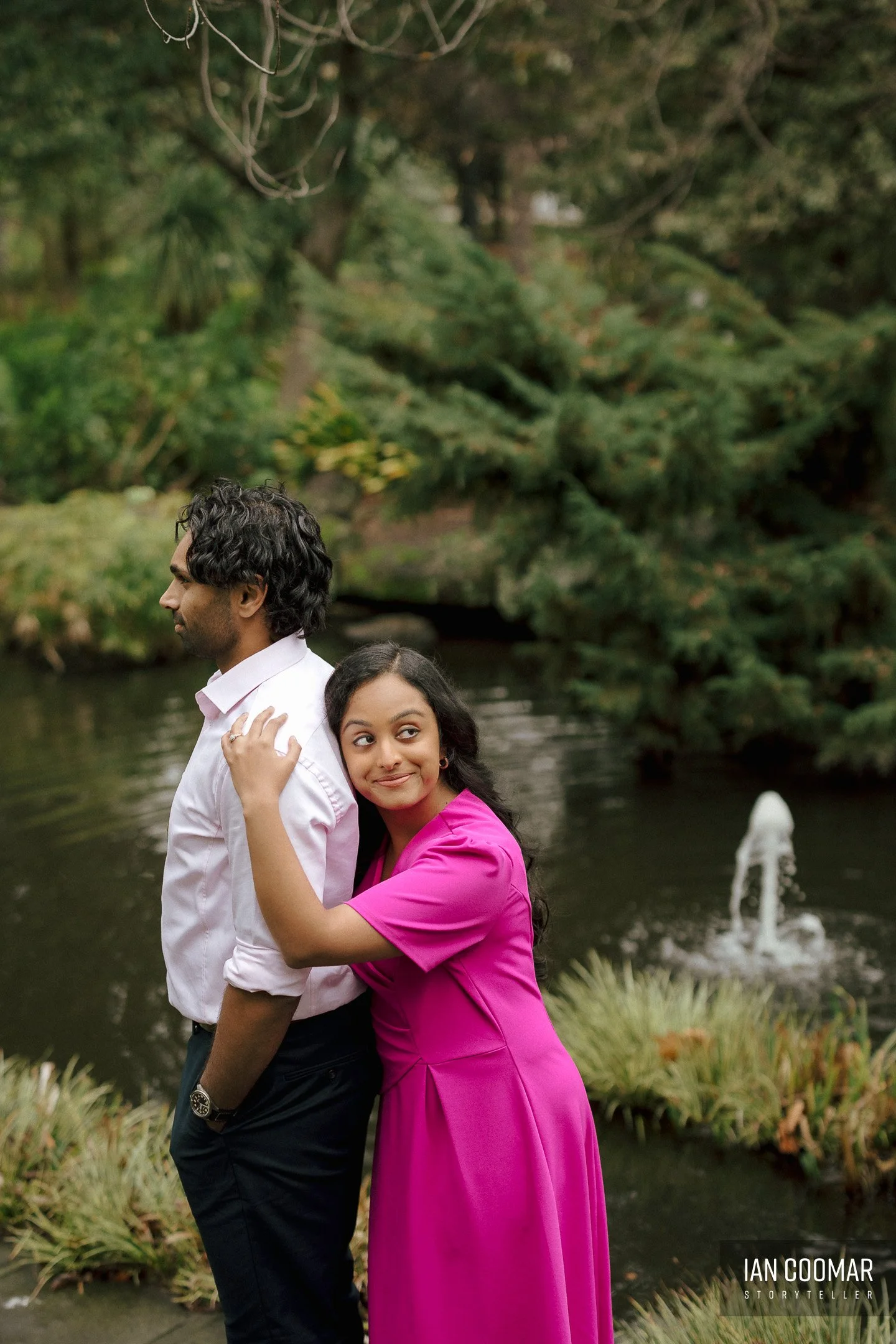 fitzroy-gardens-pre-wedding-couple-12.jpg
