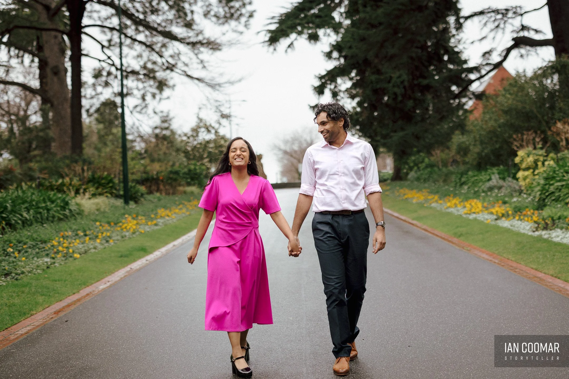 fitzroy-gardens-pre-wedding-couple-5.jpg