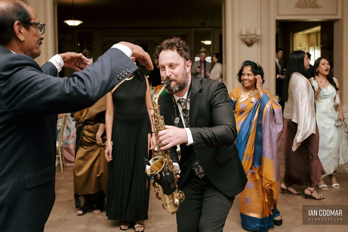 rippon-lea-estate-wedding-robbie-on-sax.jpg
