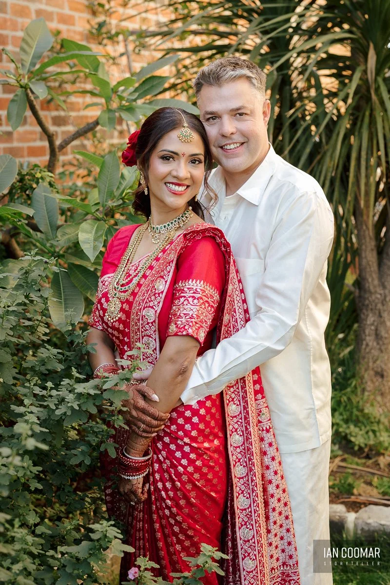 iskcon-temple-albert-park-wedding-photos-couple.jpg